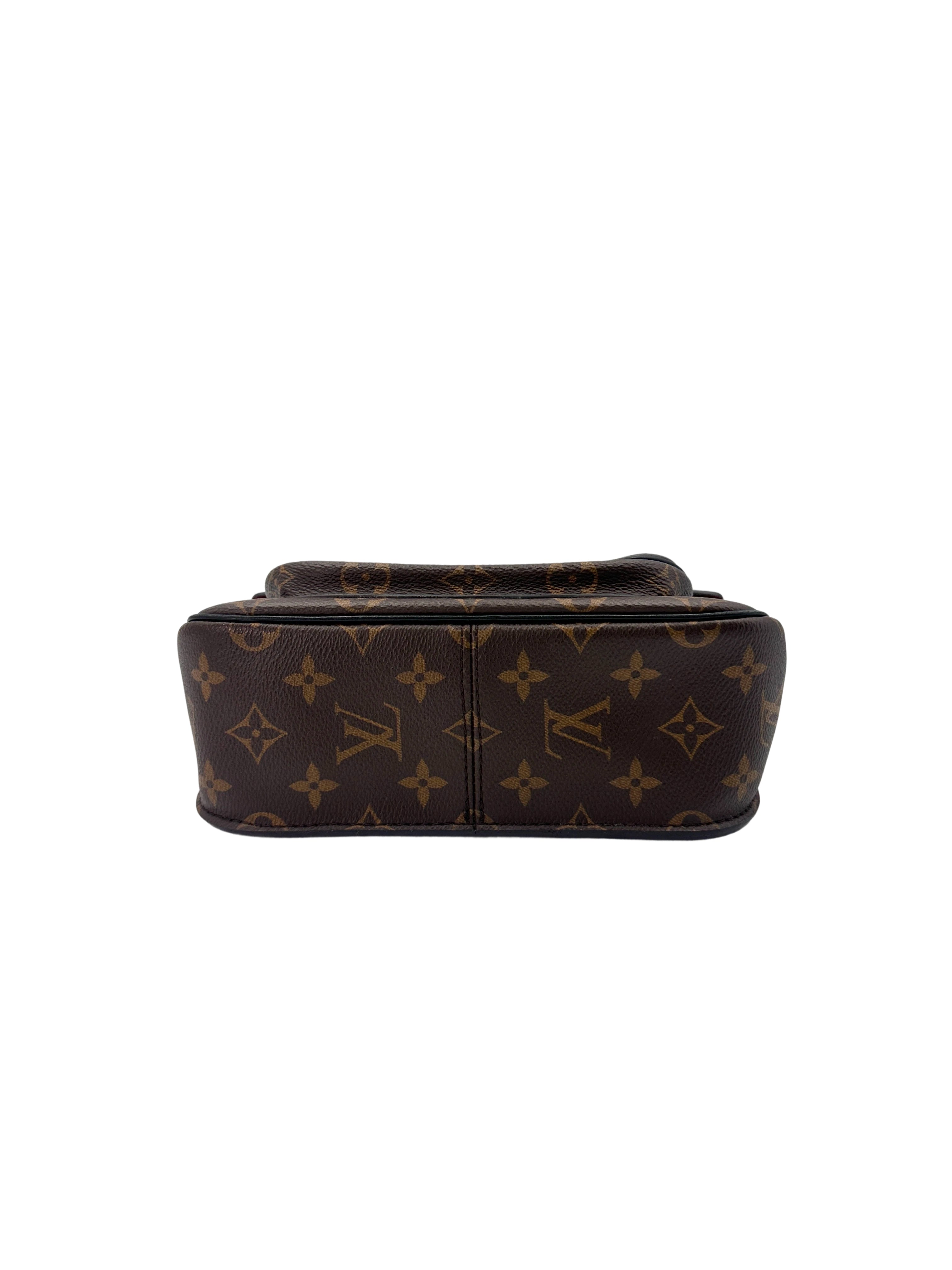 Louis Vuitton Passy Monogram Canvas Chain Bag LV2410