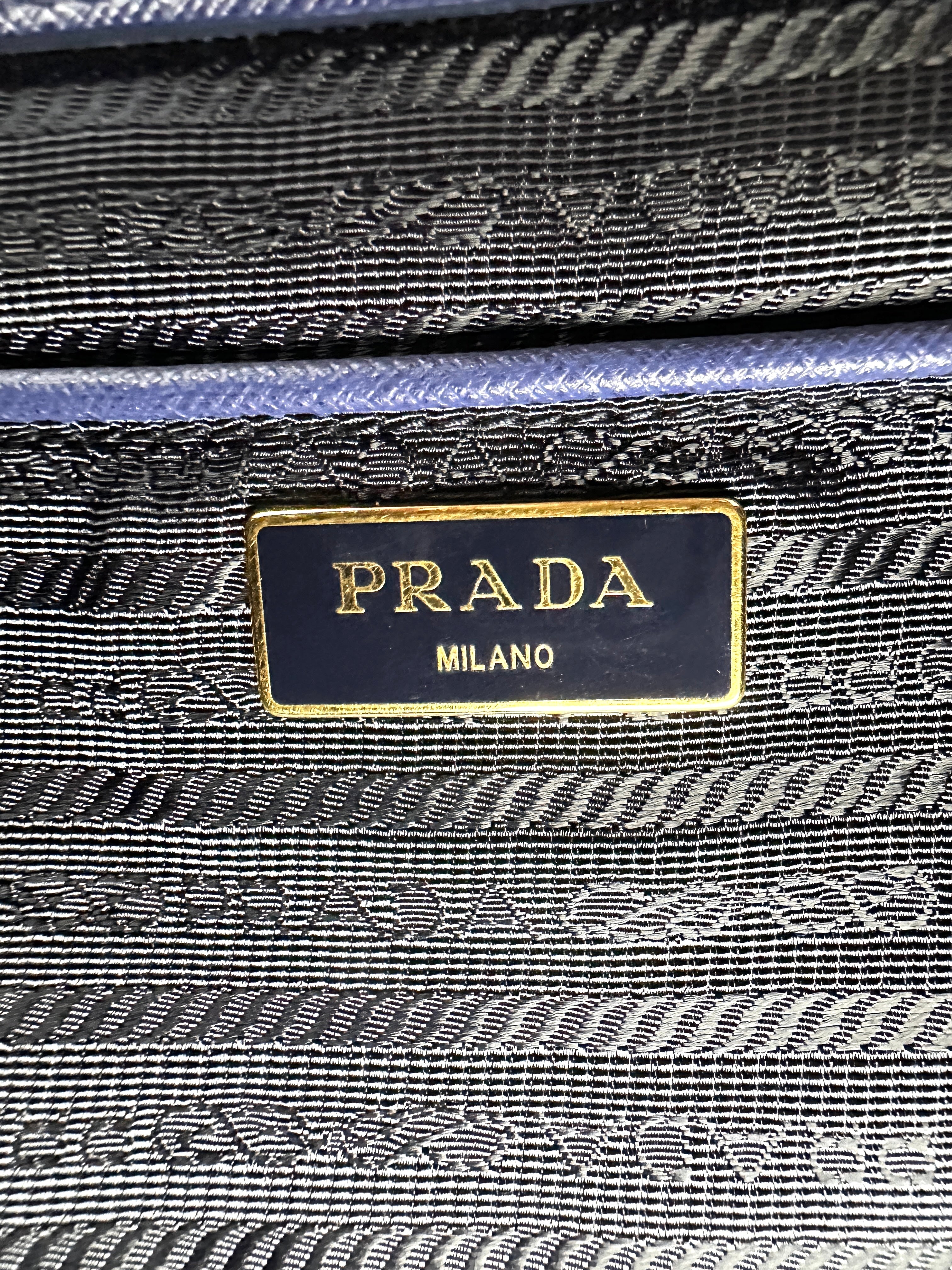 Prada Galleria Navy Saffiano Leather Large Size Handle Bag PR256