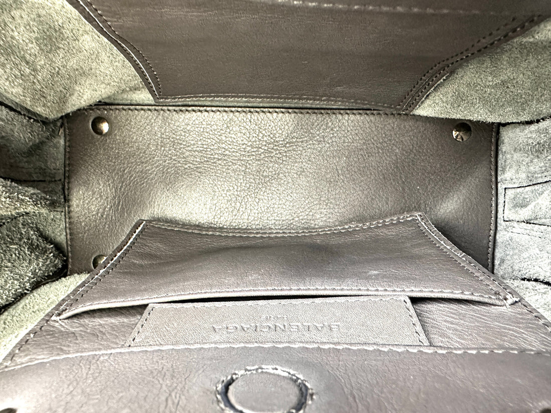 Balenciaga Papier A6 Grey Leather Handle Bag BB62