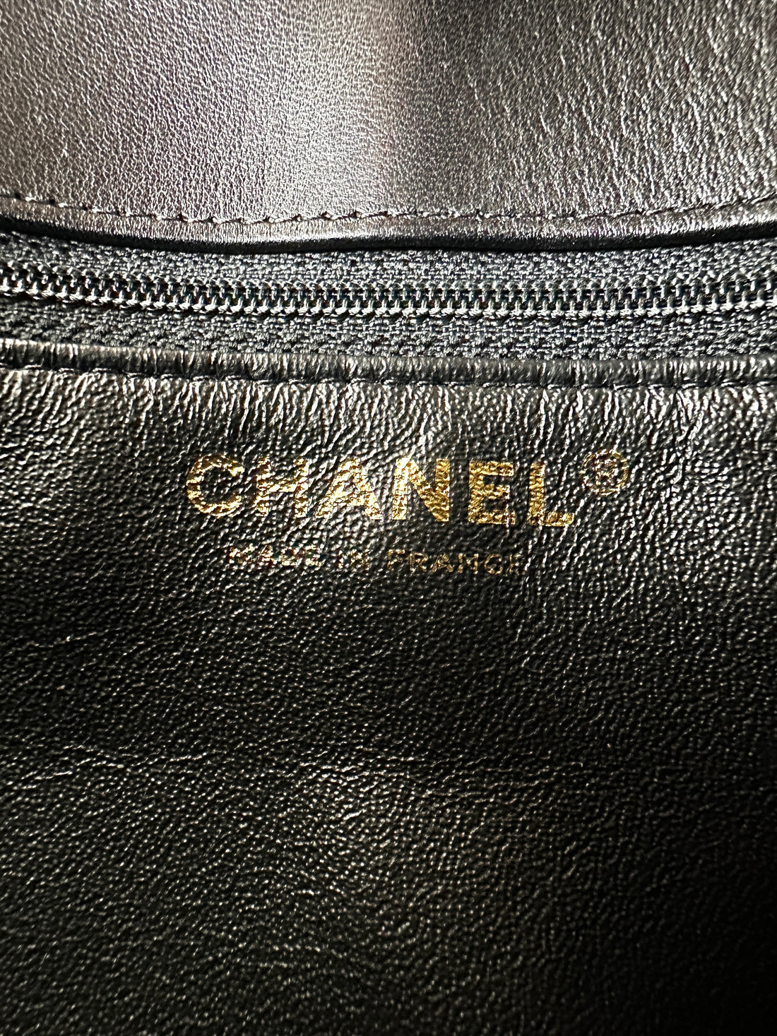 Chanel Classic Flap Black Quilted Lambskin Shoulder Bag(22***88) IRIS152