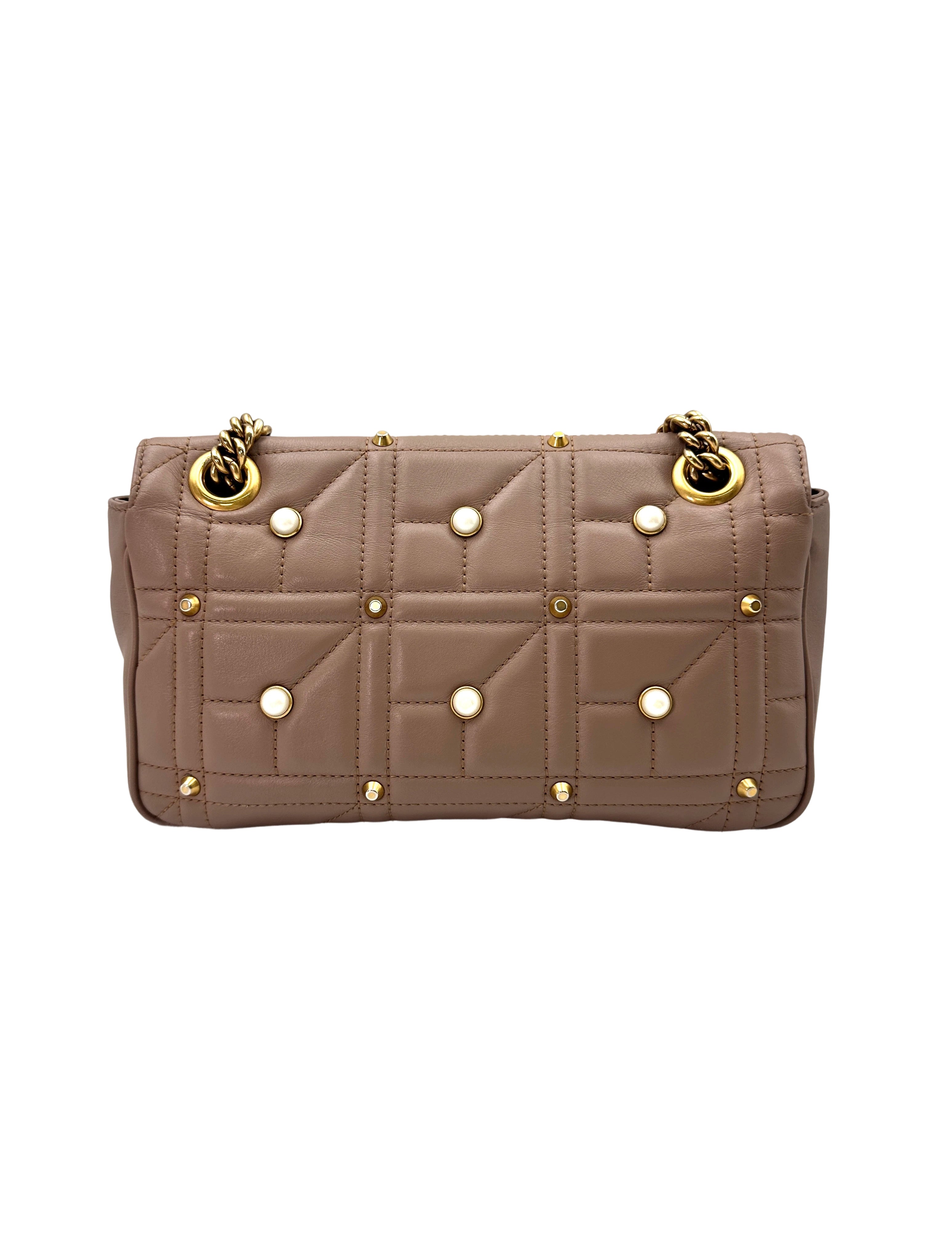 Gucci GG Marmont Pearl And Studded Embellished Beige Quilted Leather Medium Size Shoulder Bag GG839