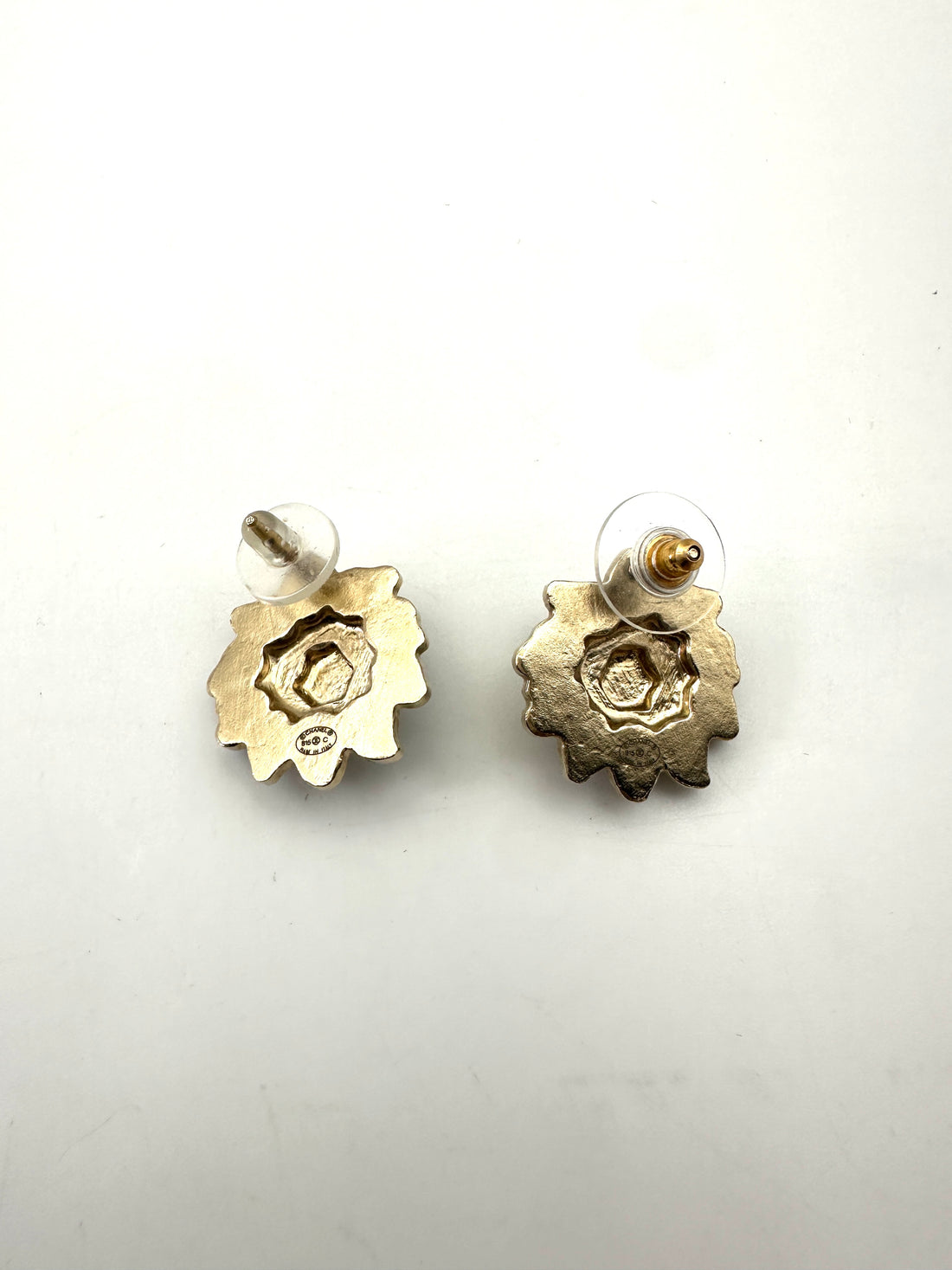 Chanel B15C Camellia Flower CC Logo Earrings CC1747