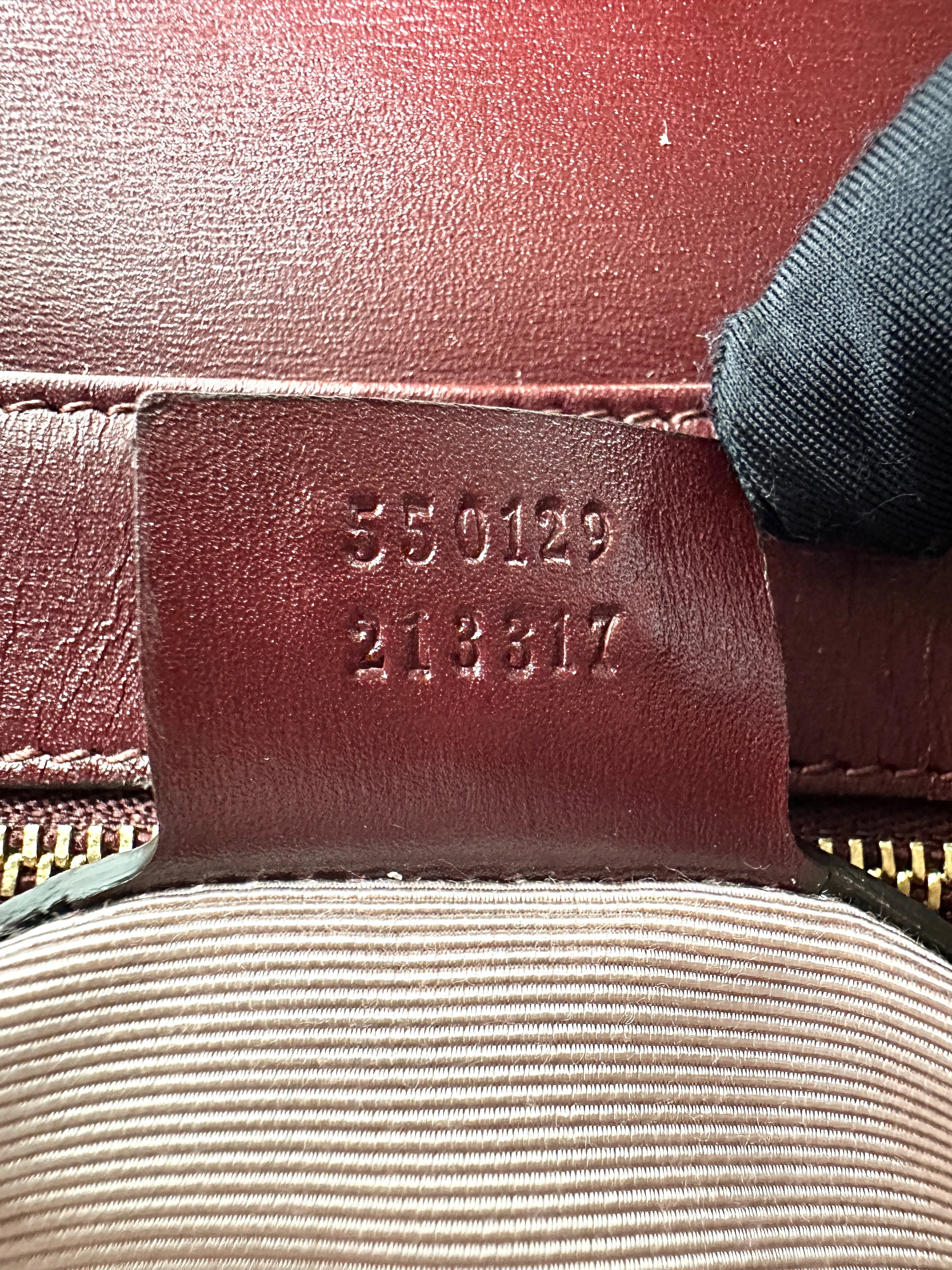 Gucci Arli Burgundy Leather Shoulder Bag With Gold Hardware GG840