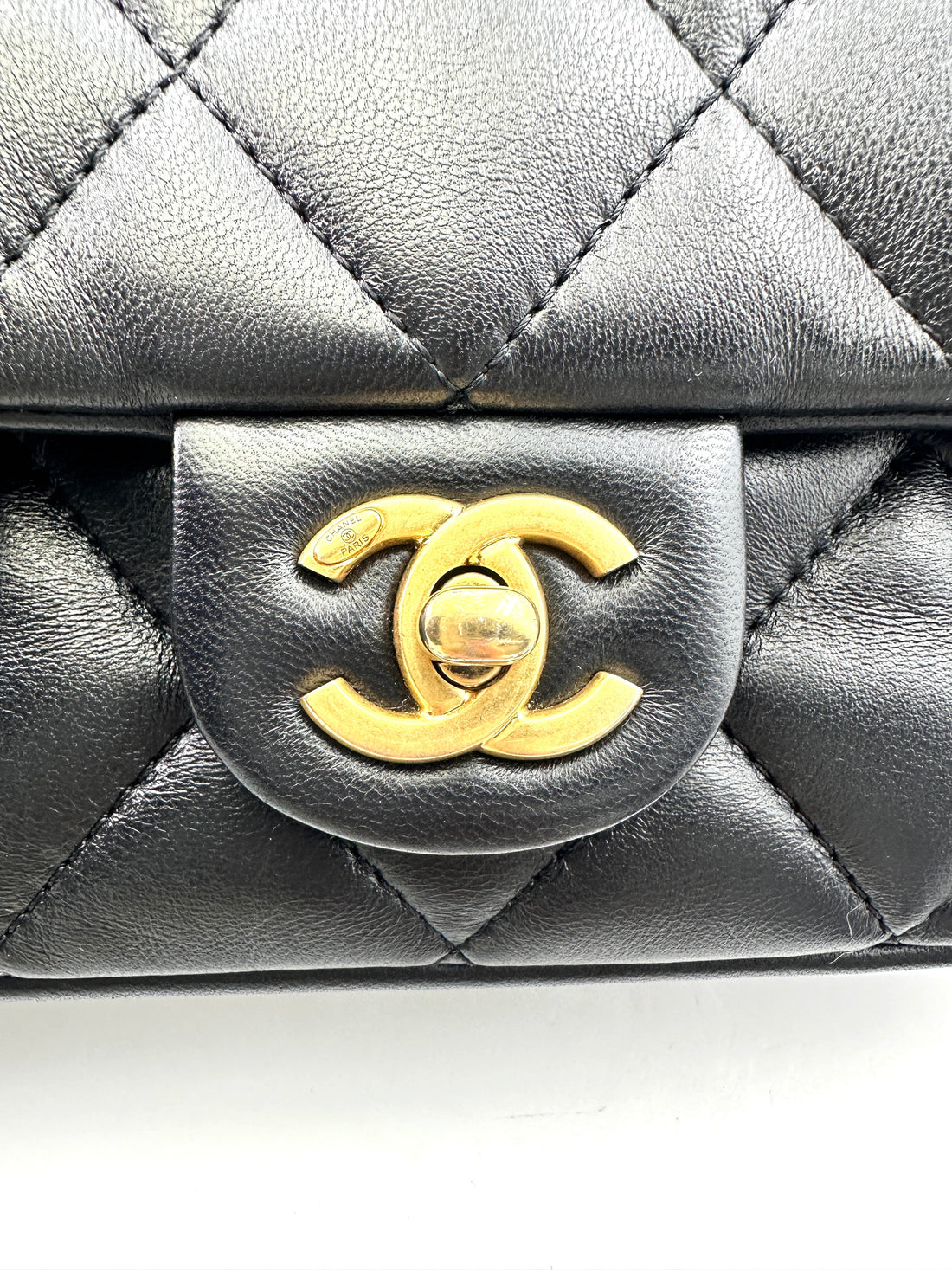 Chanel 22B Black Quilted Leather Mini Flap Bag With Heart Gold Ball Charm(XA****7A) CC1751
