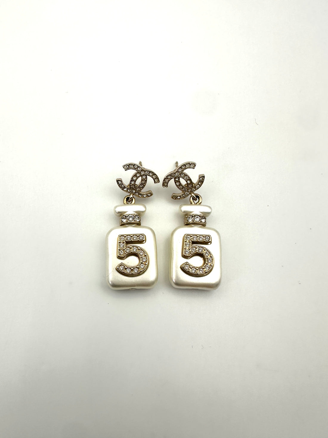 Chanel 22S Crystal CC Logo White No.5 Perfume Bottle Drop Earrings CC1755