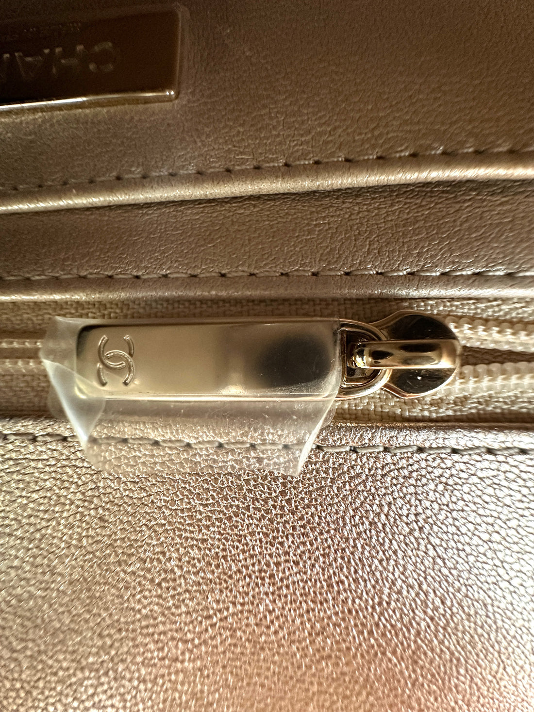 Chanel 24C Hollywood Boulevard Flap Gold Mirror Leather Shoulder Bag With Star Coin Purse(L5***XA) CC1753