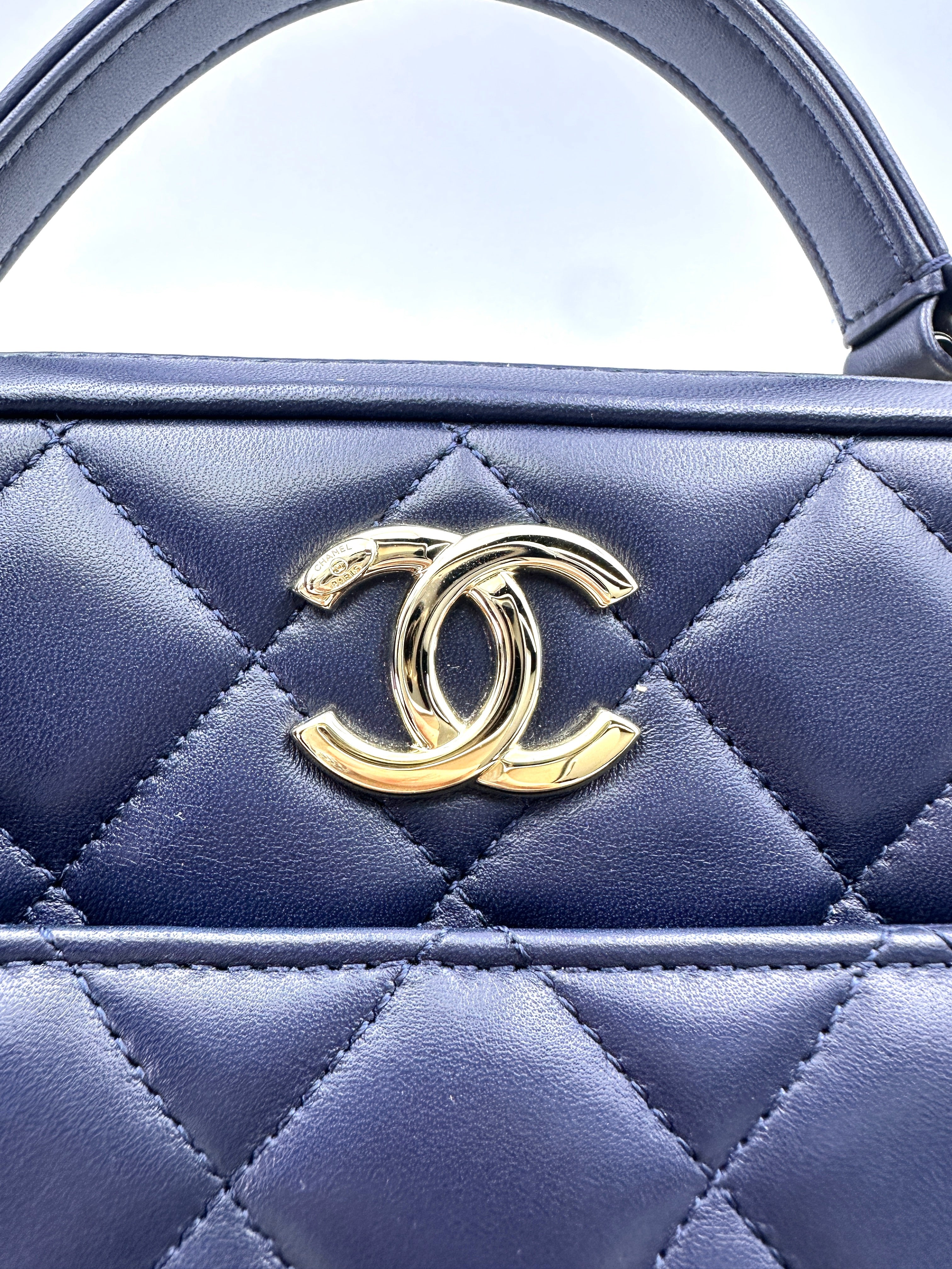 Chanel Trendy CC Navy Quilted Leather Small Size Bowling Bag(20***28) CC1758