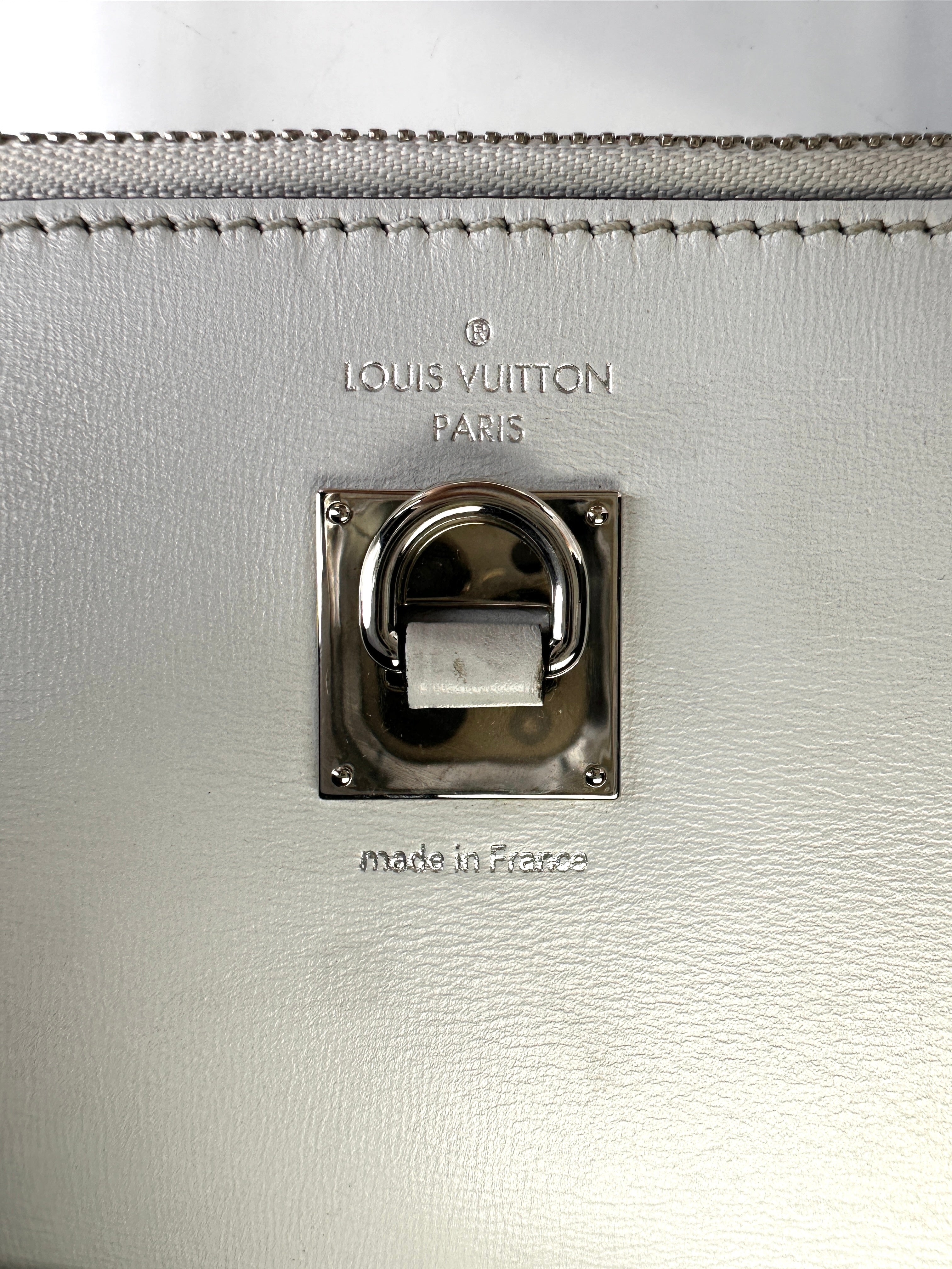 Louis Vuitton City Steamer Black/White Grained Leather Handle Bag LV2419