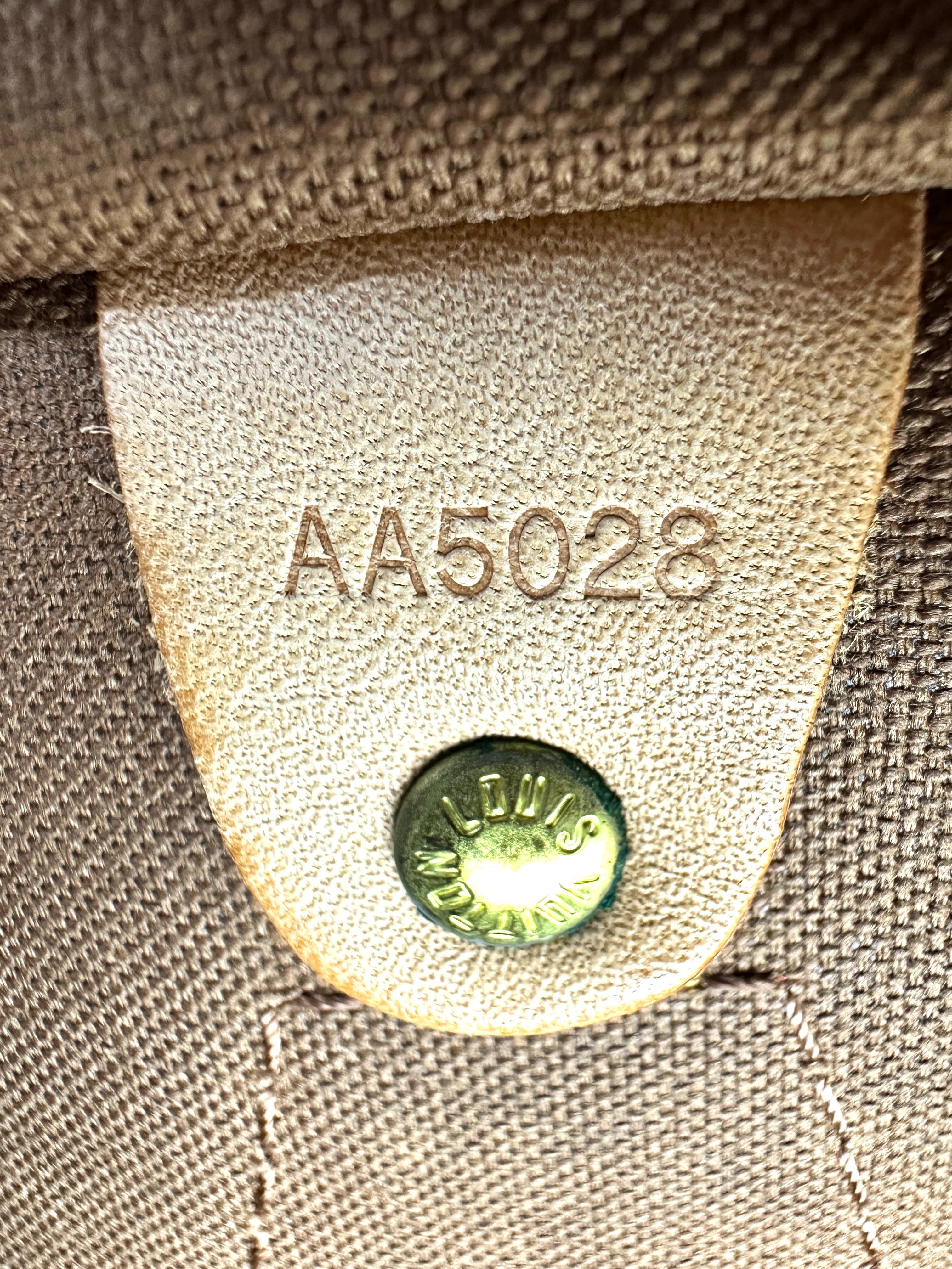 Louis Vuitton x Stephen Sprouse Speedy30 Monogram Graffiti Handle Bag LV2420