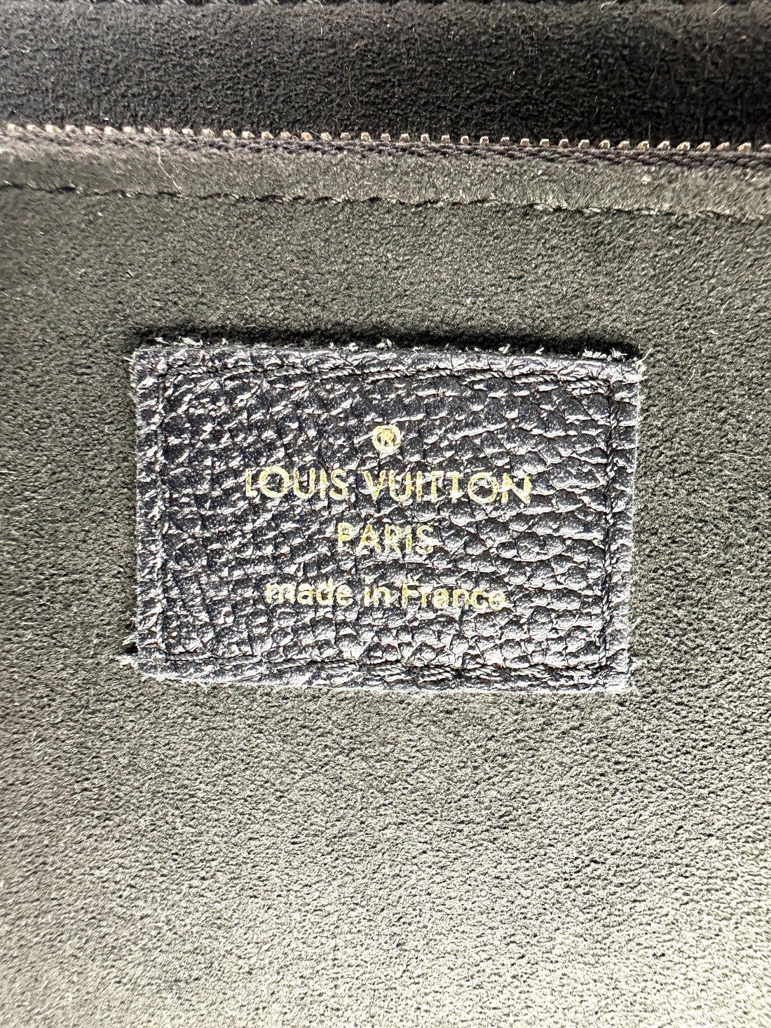 Louis Vuitton Vavin Black Monogram Empreinte Leather Shoulder Bag LV2422