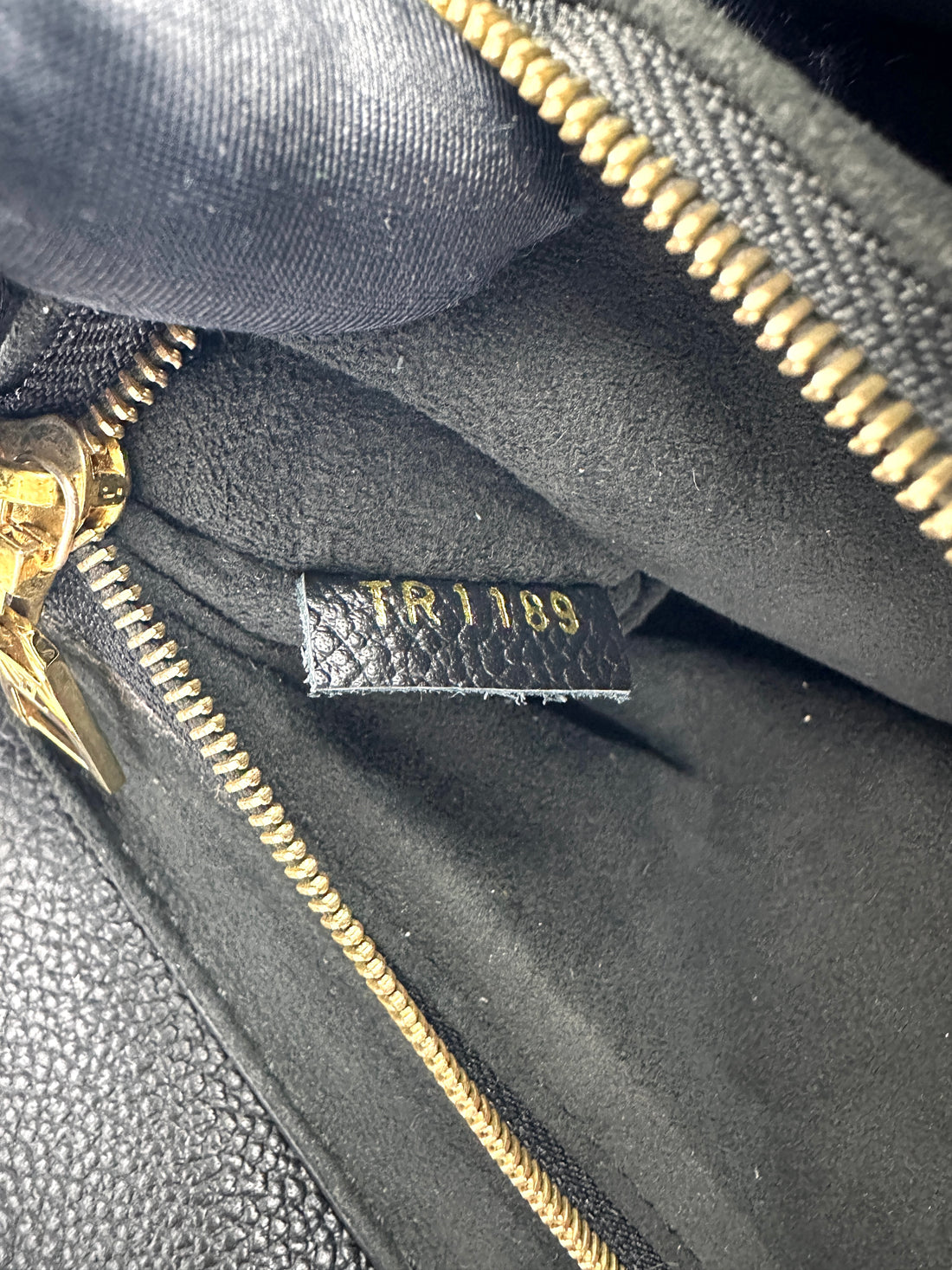 Louis Vuitton Vavin Black Monogram Empreinte Leather Shoulder Bag LV2422