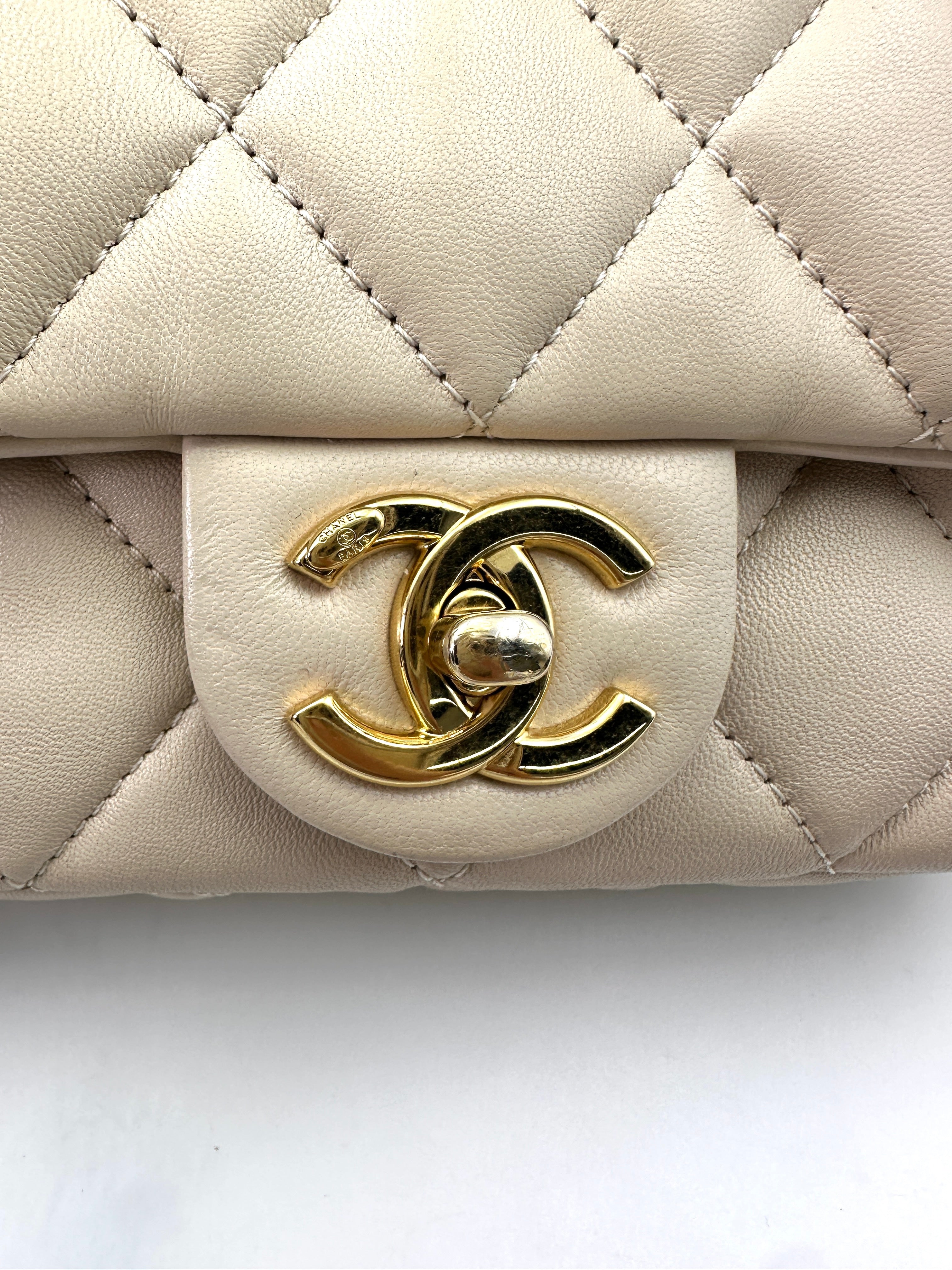 Chanel Funky Town White Quilted Leather Flap Bag With Chunky Chain(TE***9A) IRIS158