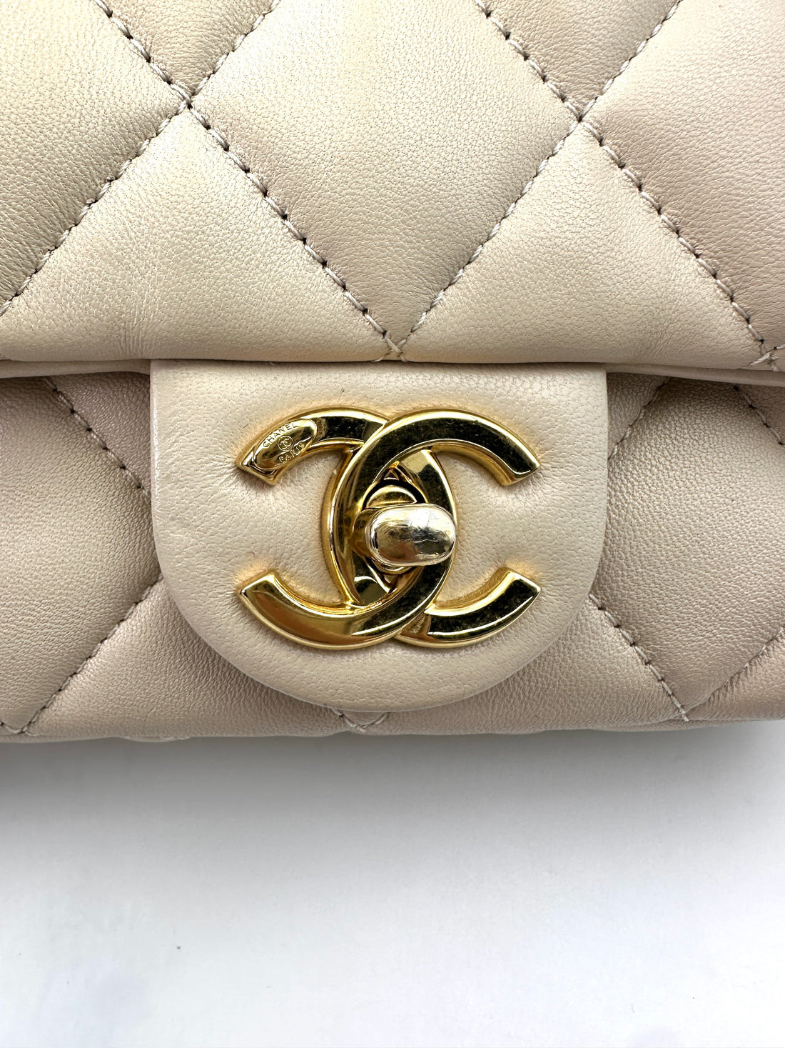 Chanel Funky Town White Quilted Leather Flap Bag With Chunky Chain(TE***9A) IRIS158