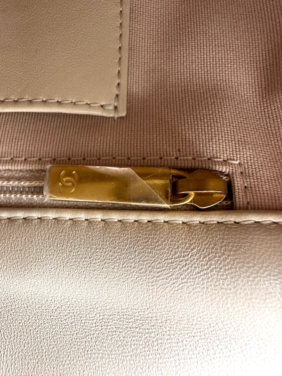 Chanel Funky Town White Quilted Leather Flap Bag With Chunky Chain(TE***9A) IRIS158