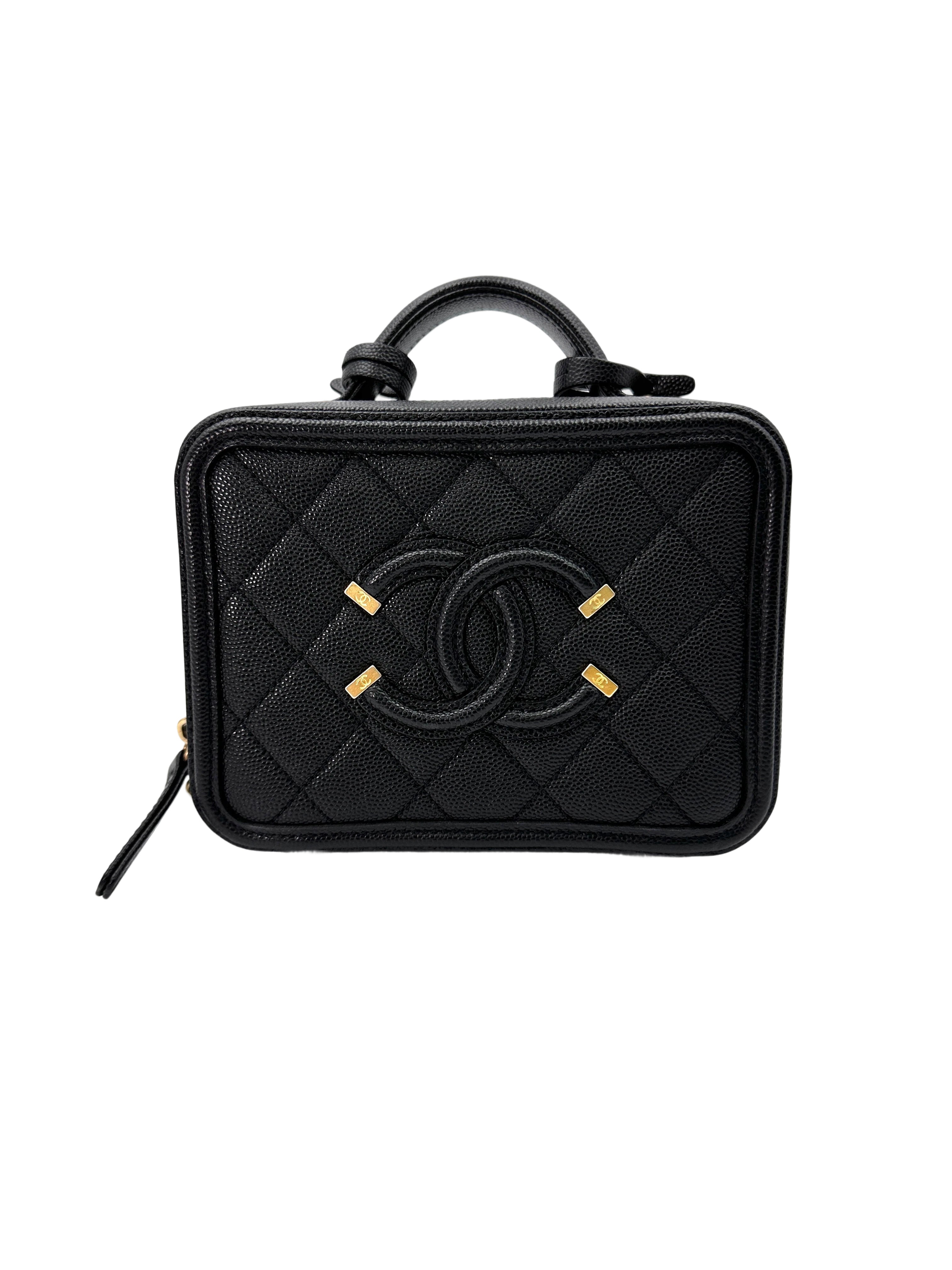 Chanel CC Filigree Navy Quilted Leather Vanity Case(28***49) CC1761