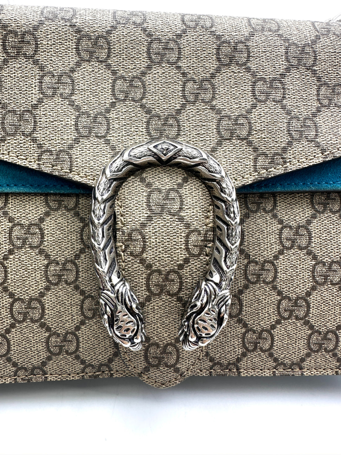 Gucci Dionysus GG Supreme Canvas Shoulder Bag With Blue Tirm GG841