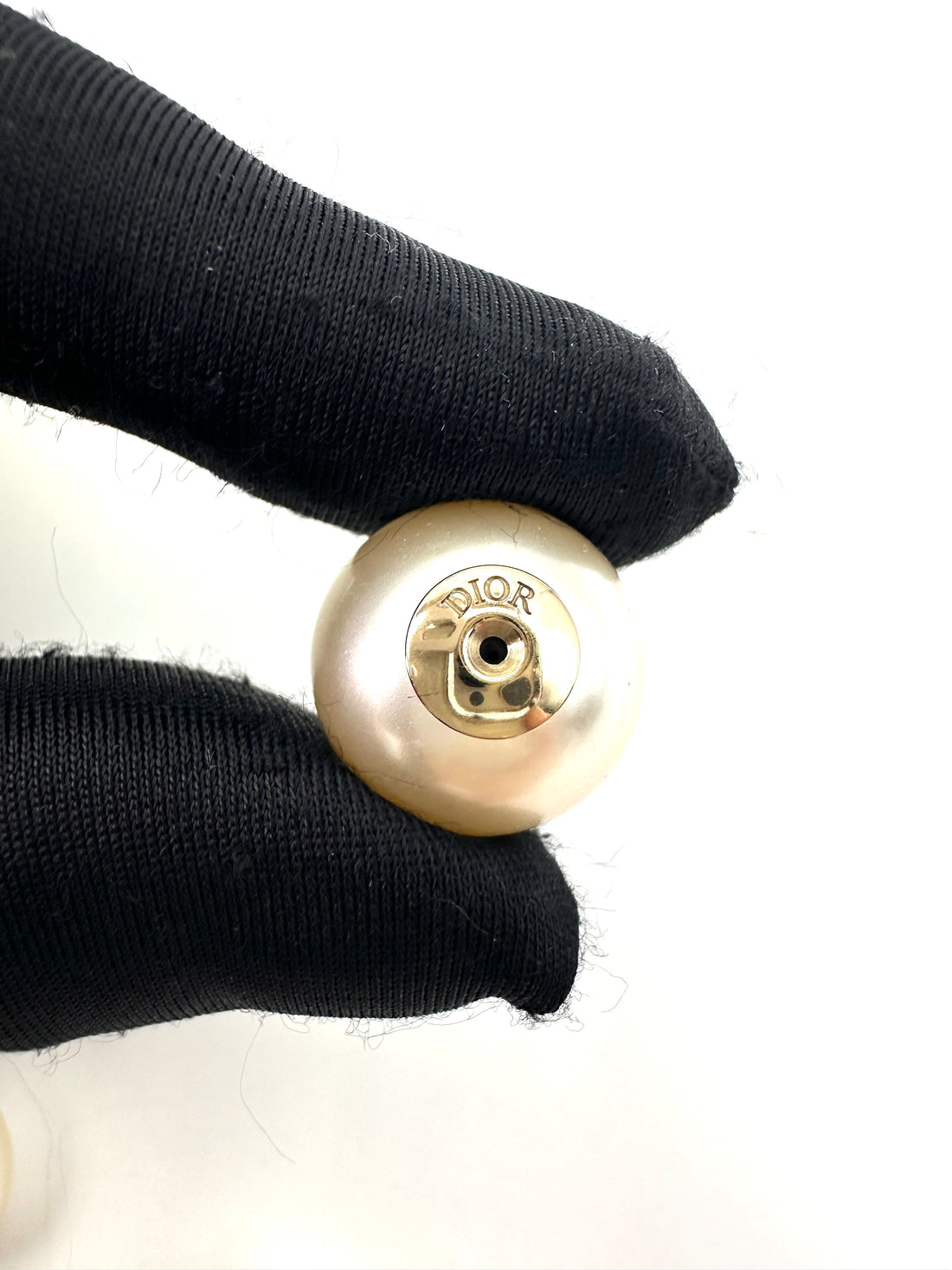 Dior Earrings With White Resin Pearls DOJE14