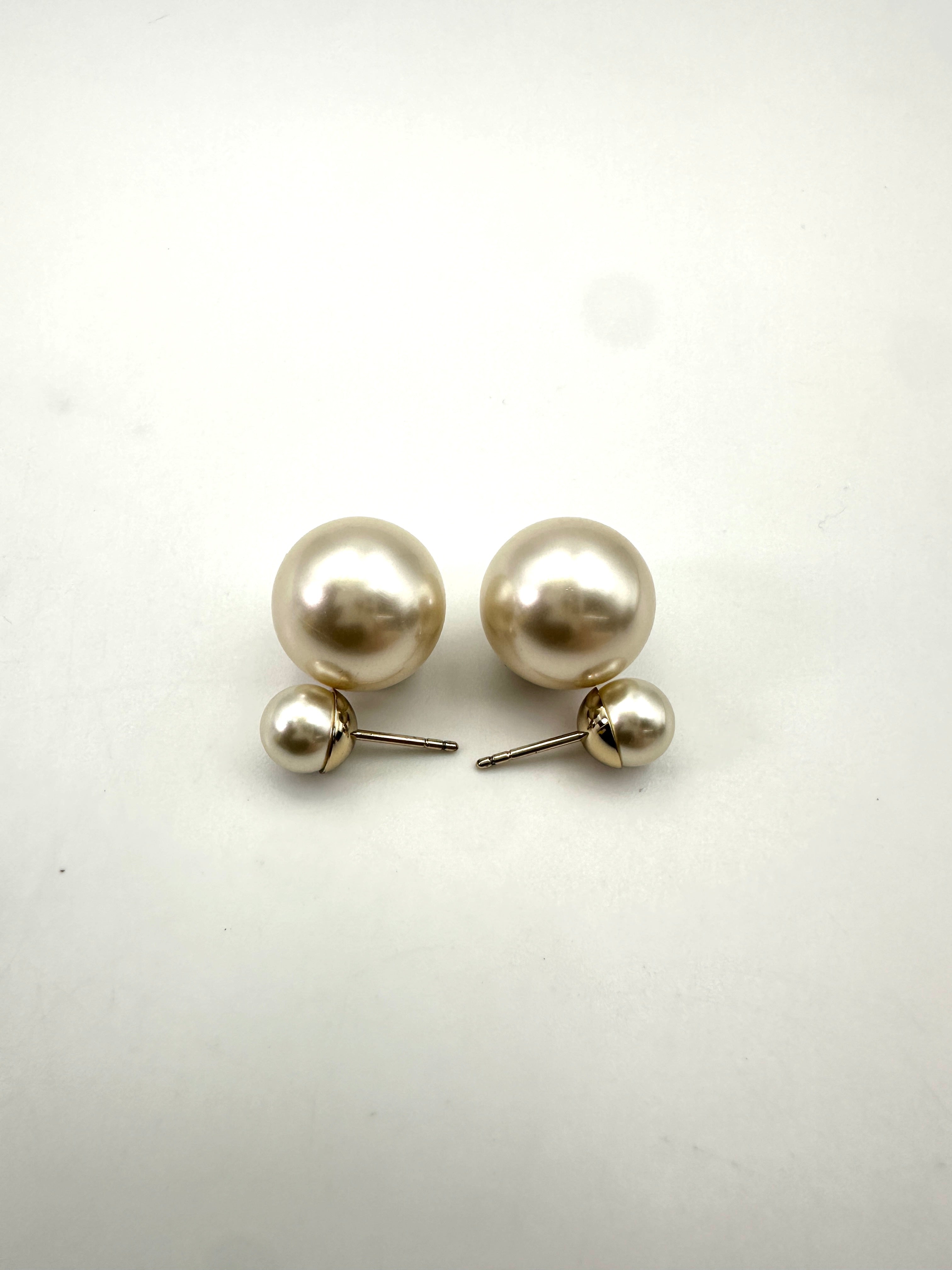 Dior Earrings With White Resin Pearls DOJE14