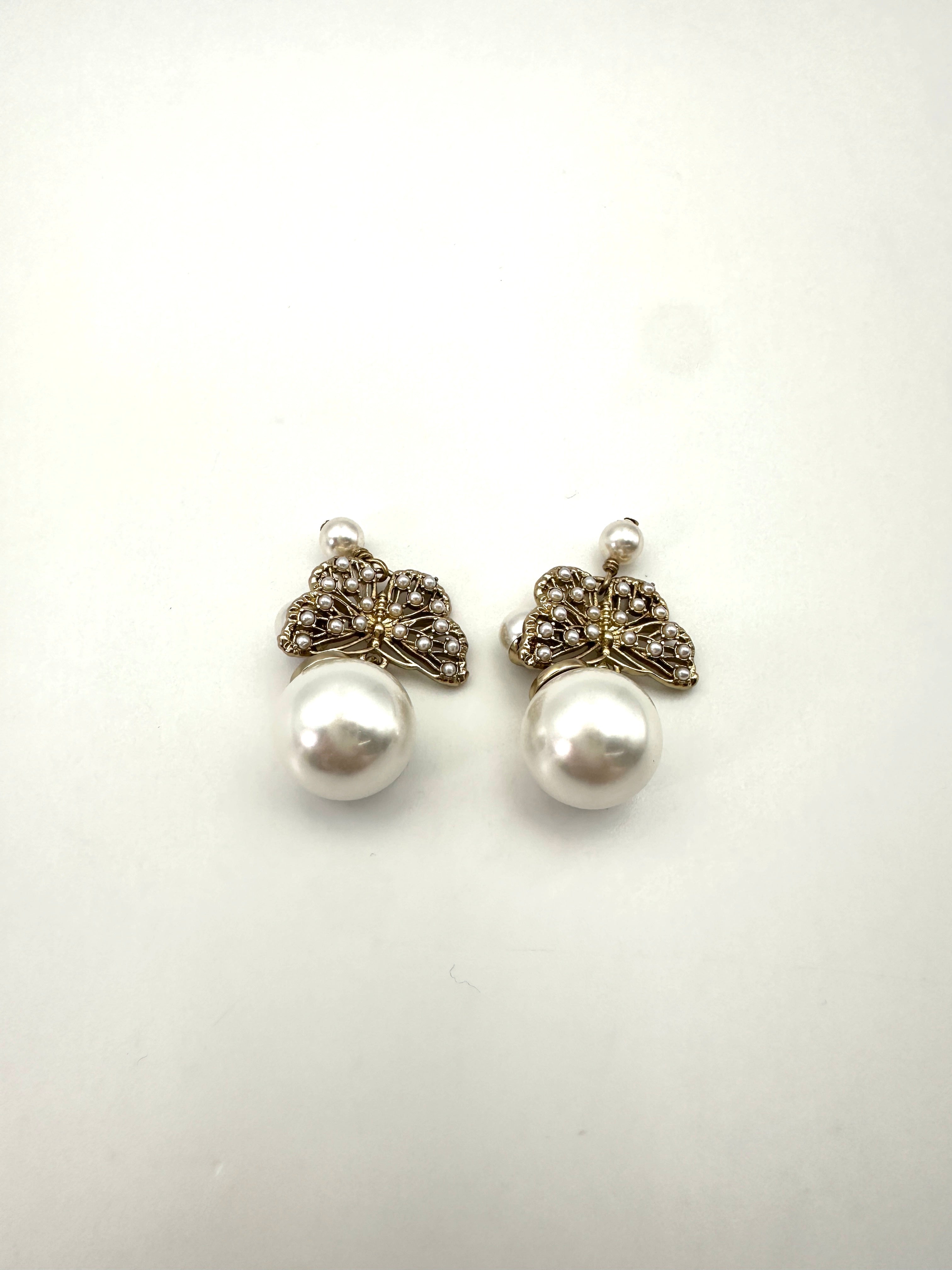 Dior Tribales Butterfly Earrings With White Resin Pearls