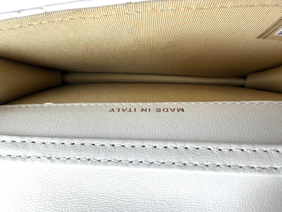 Chanel White Quilted Leather Pearl Crush Mini Wallet On Chain(30***93) CC1765
