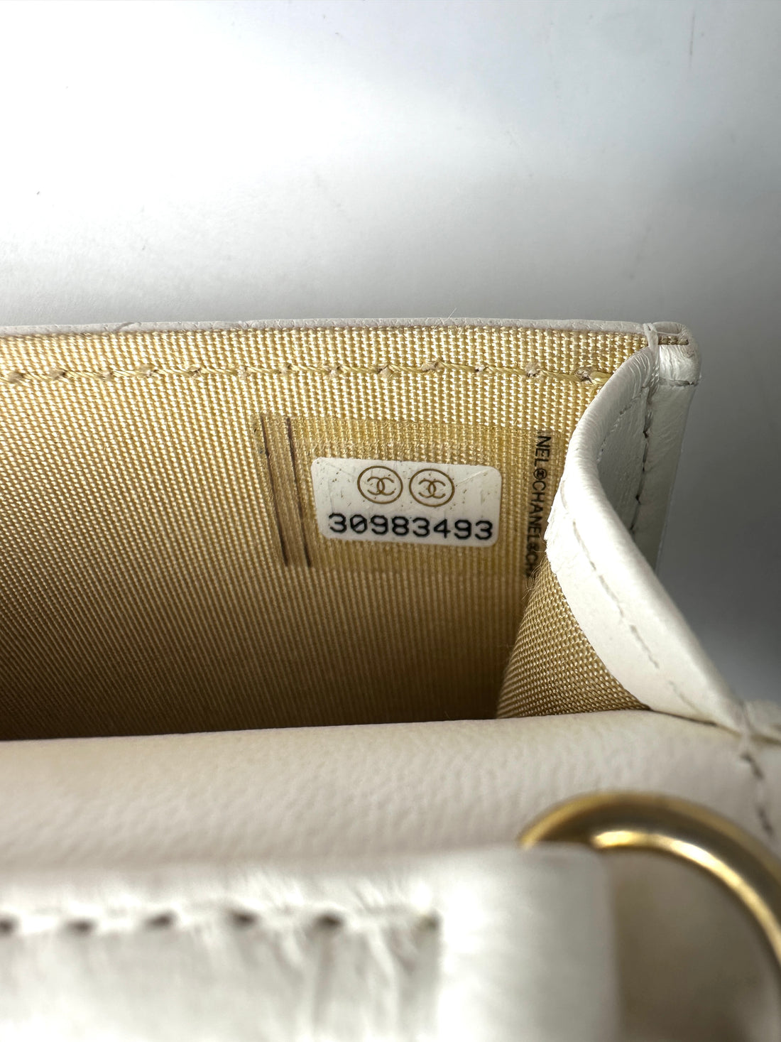 Chanel White Quilted Leather Pearl Crush Mini Wallet On Chain(30***93) CC1765