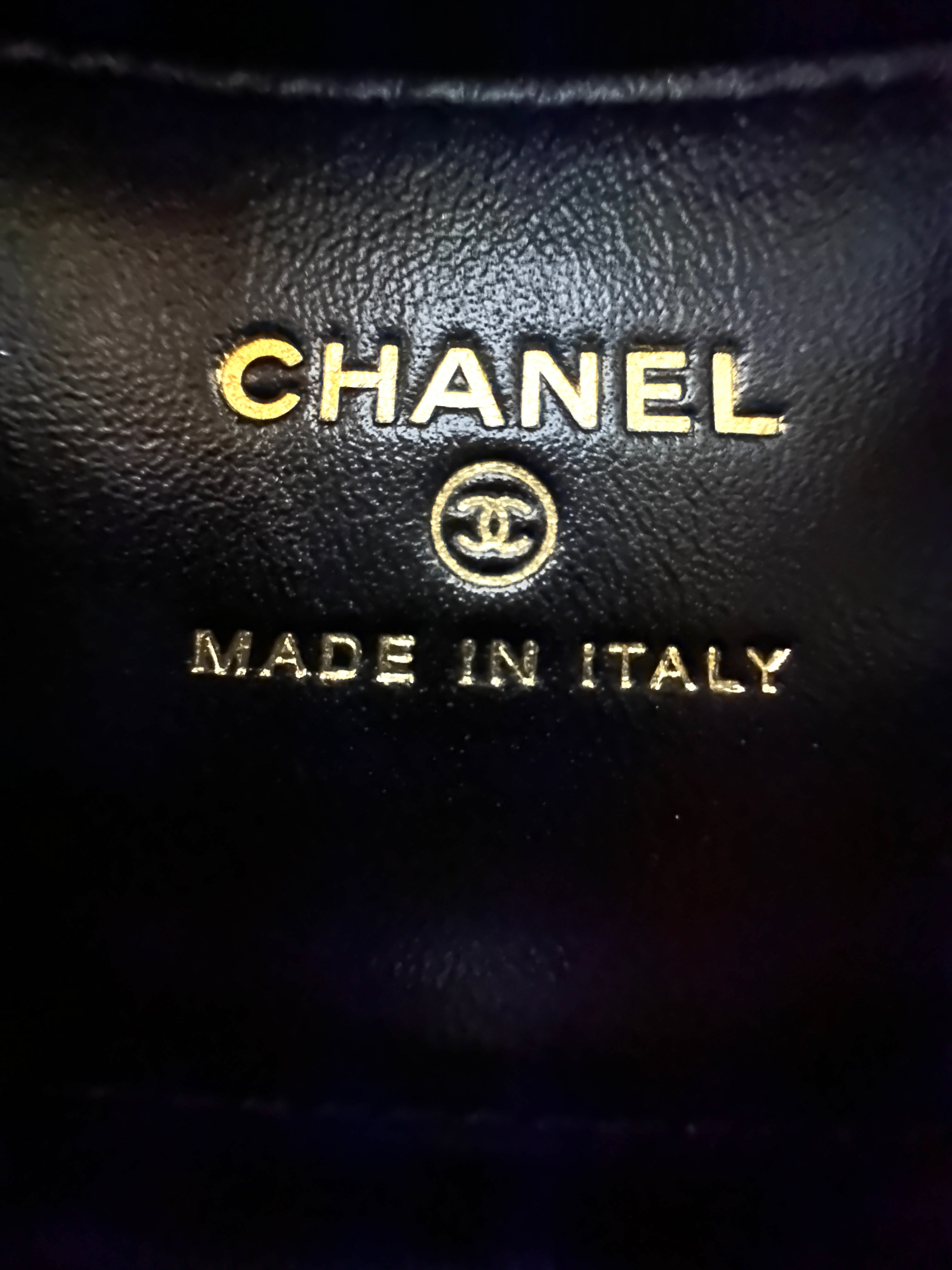 Chanel 23C Black Quilted Leather Chain Around Hobo Bag(T3***K8) CC1767