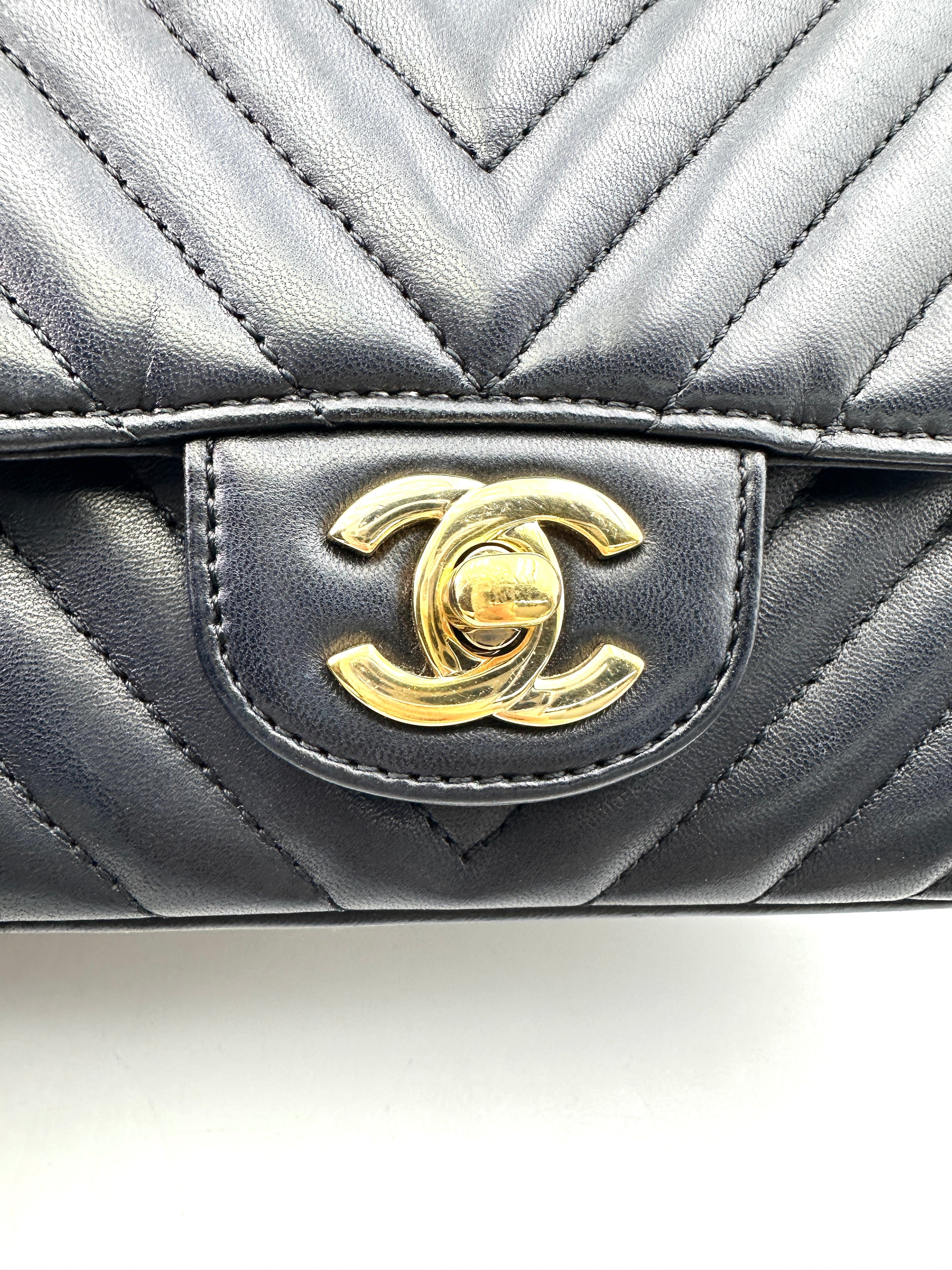 Chanel Mini Square Black Chevron Quilted Leather Flap Bag With Gold Buckle(23***06) CC1768