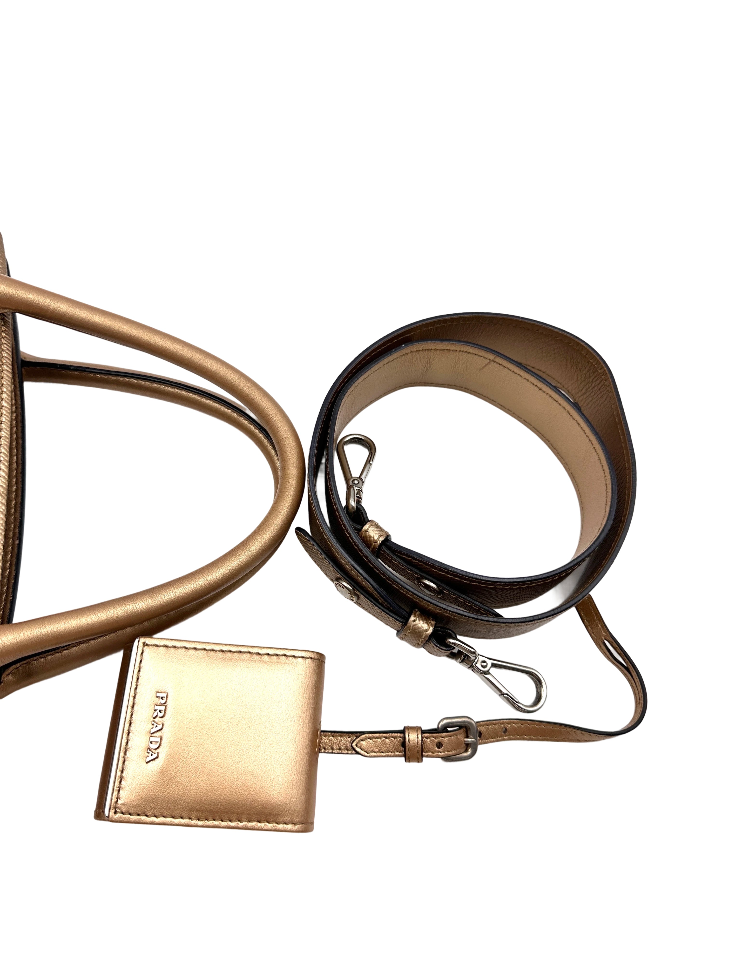 Prada Monochrome Beige Saffiano Leather Handle Bag PR263