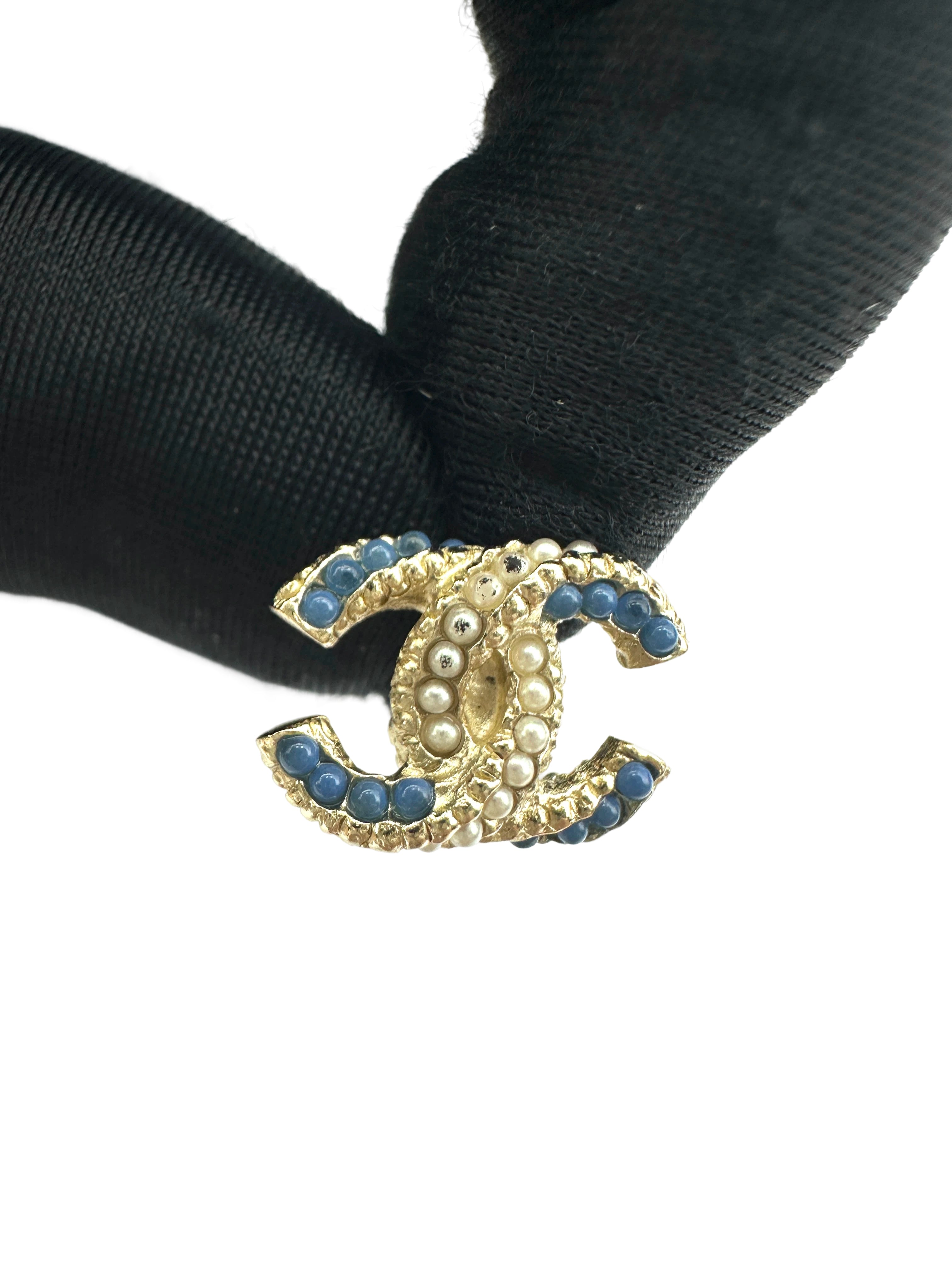 Chanel CC Logo Crystal Stud Earrings CC1769