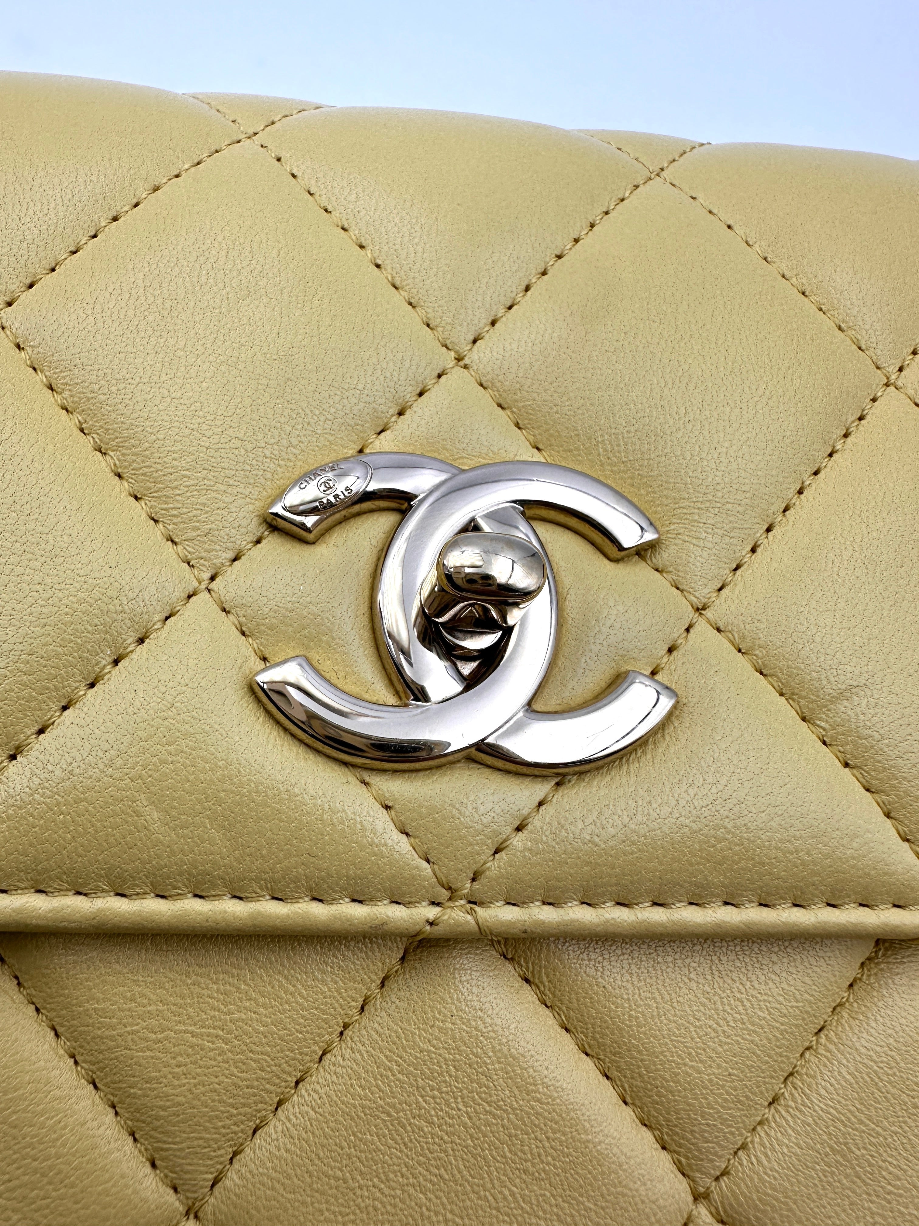 Chanel Trendy CC Yellow Quilted Leather Flap Bag With Gold Buckle(27***44) CC1770