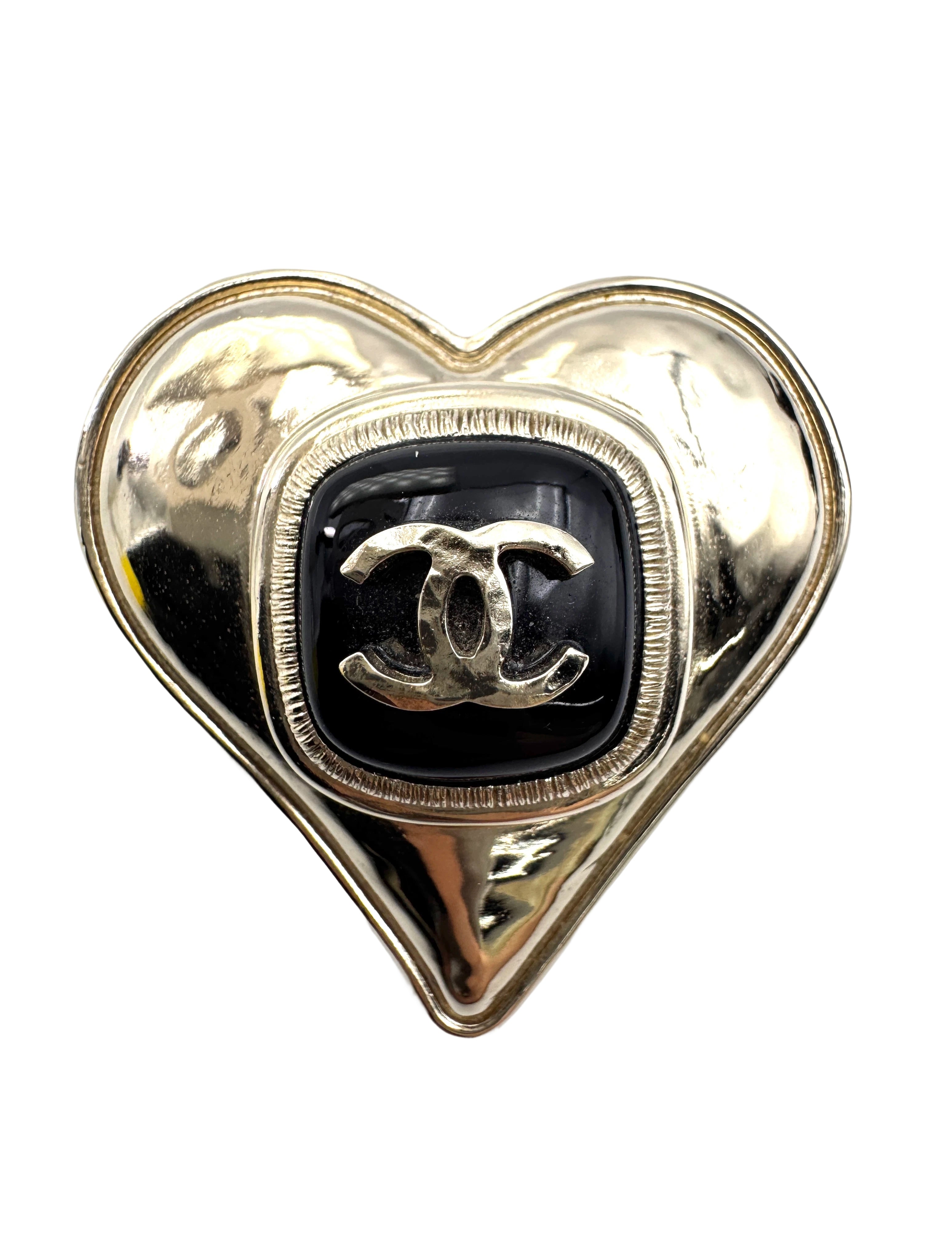 Chanel 21K Black/Gold Metal CC Heart Brooch CC1772
