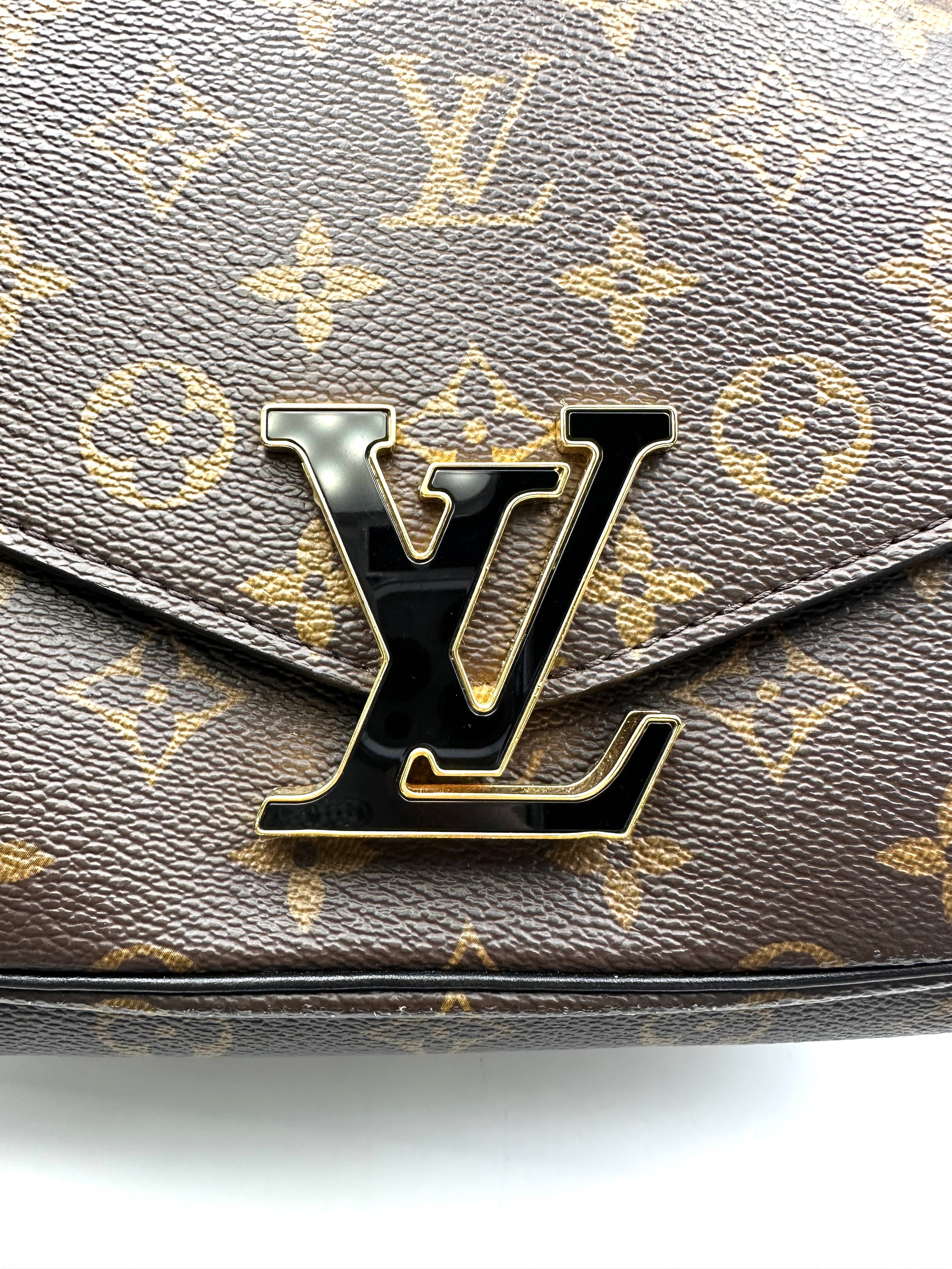 Louis Vuitton Passy Monogram Canvas Chain Bag LV2427