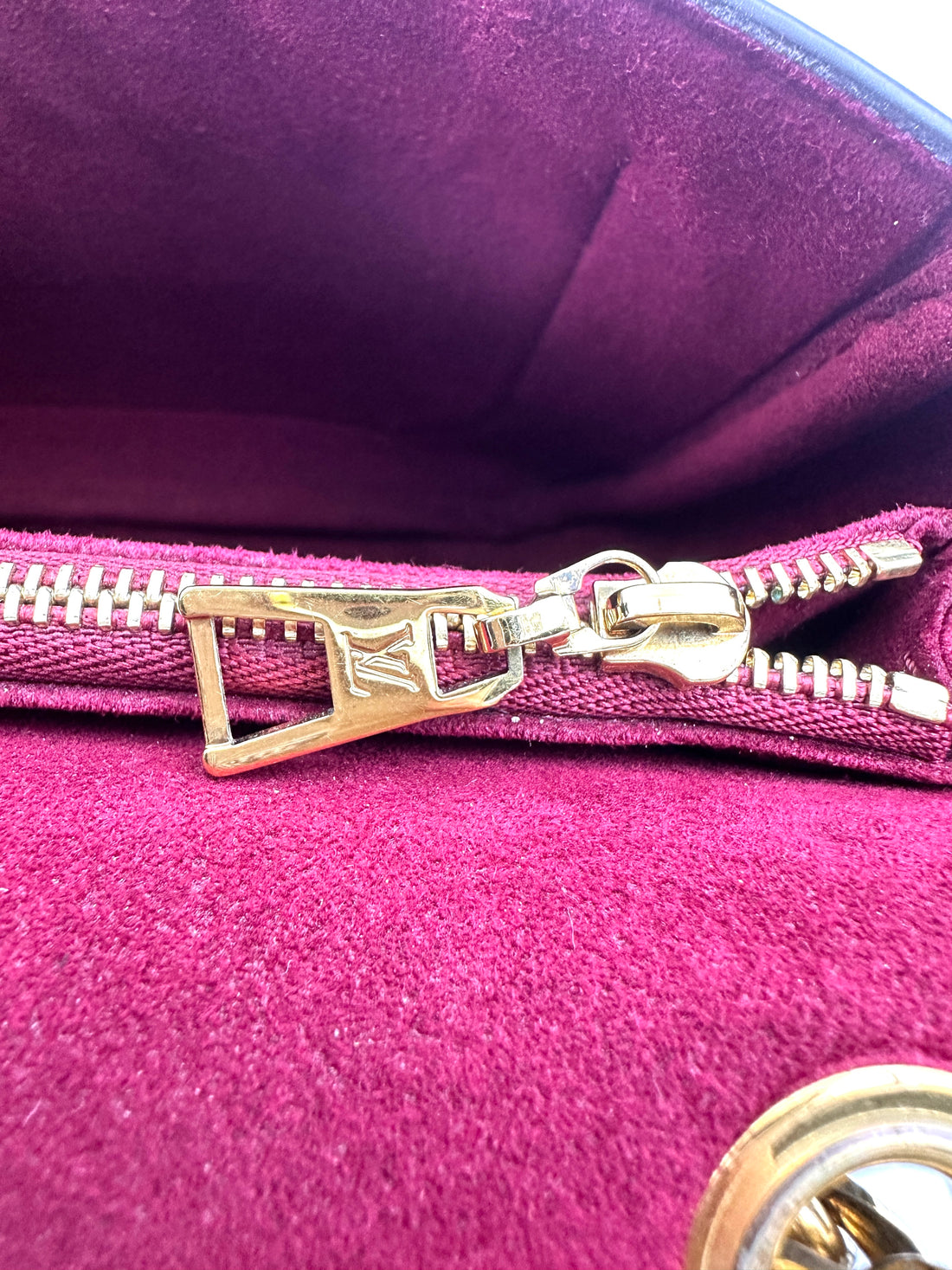 Louis Vuitton Passy Monogram Canvas Chain Bag LV2427