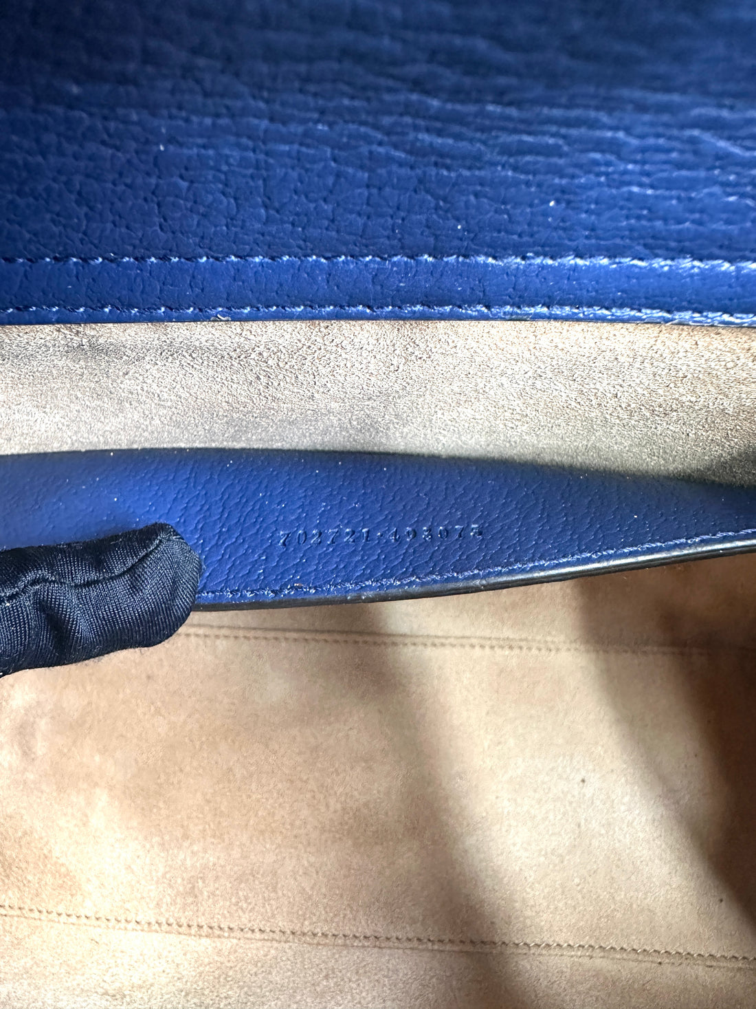 Gucci Diana Navy Leather Bamboo Handle Medium Size Bag GG844