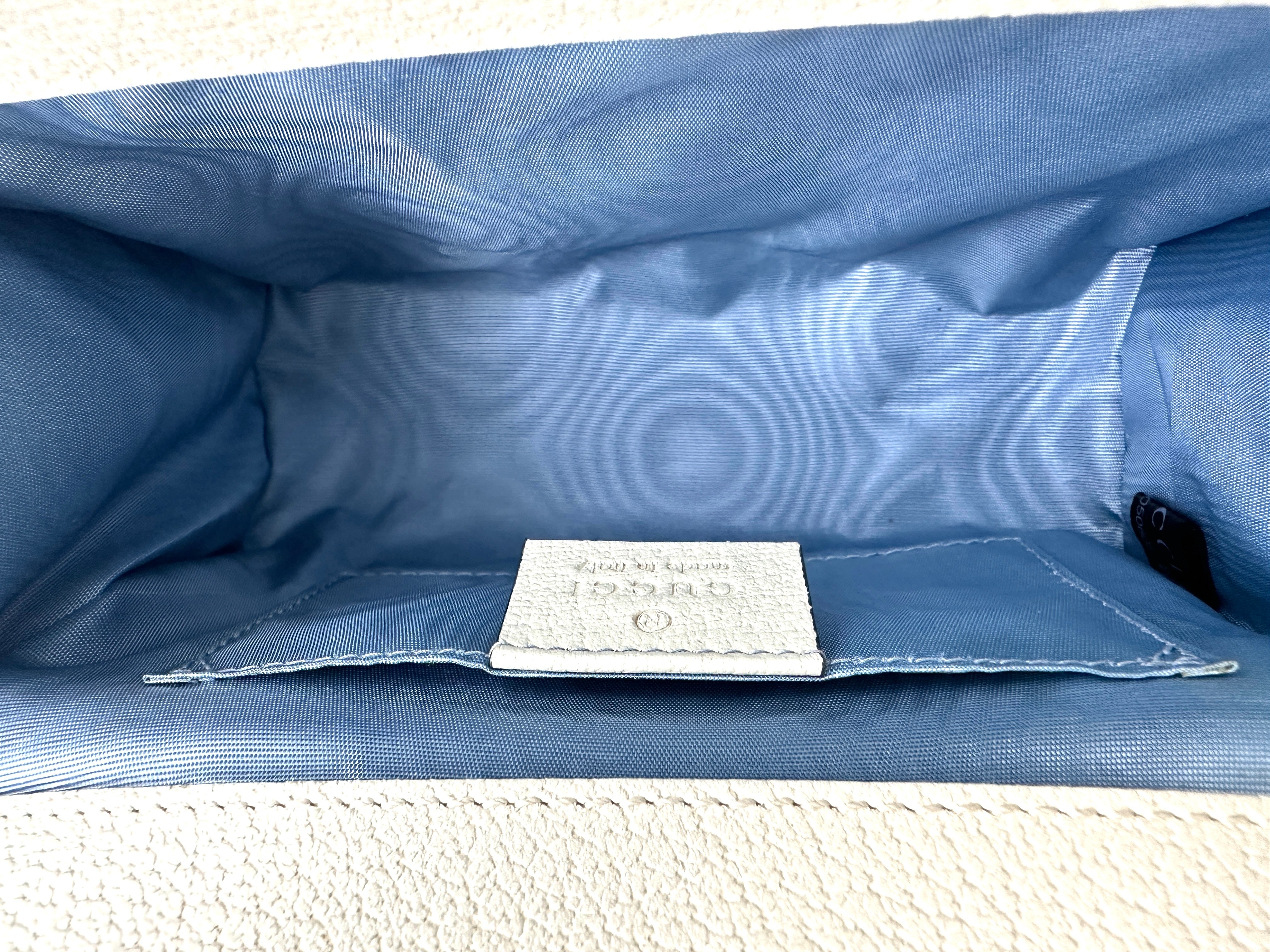 Gucci Padlock Bee Star White Leather Small Size Chain Bag GG846