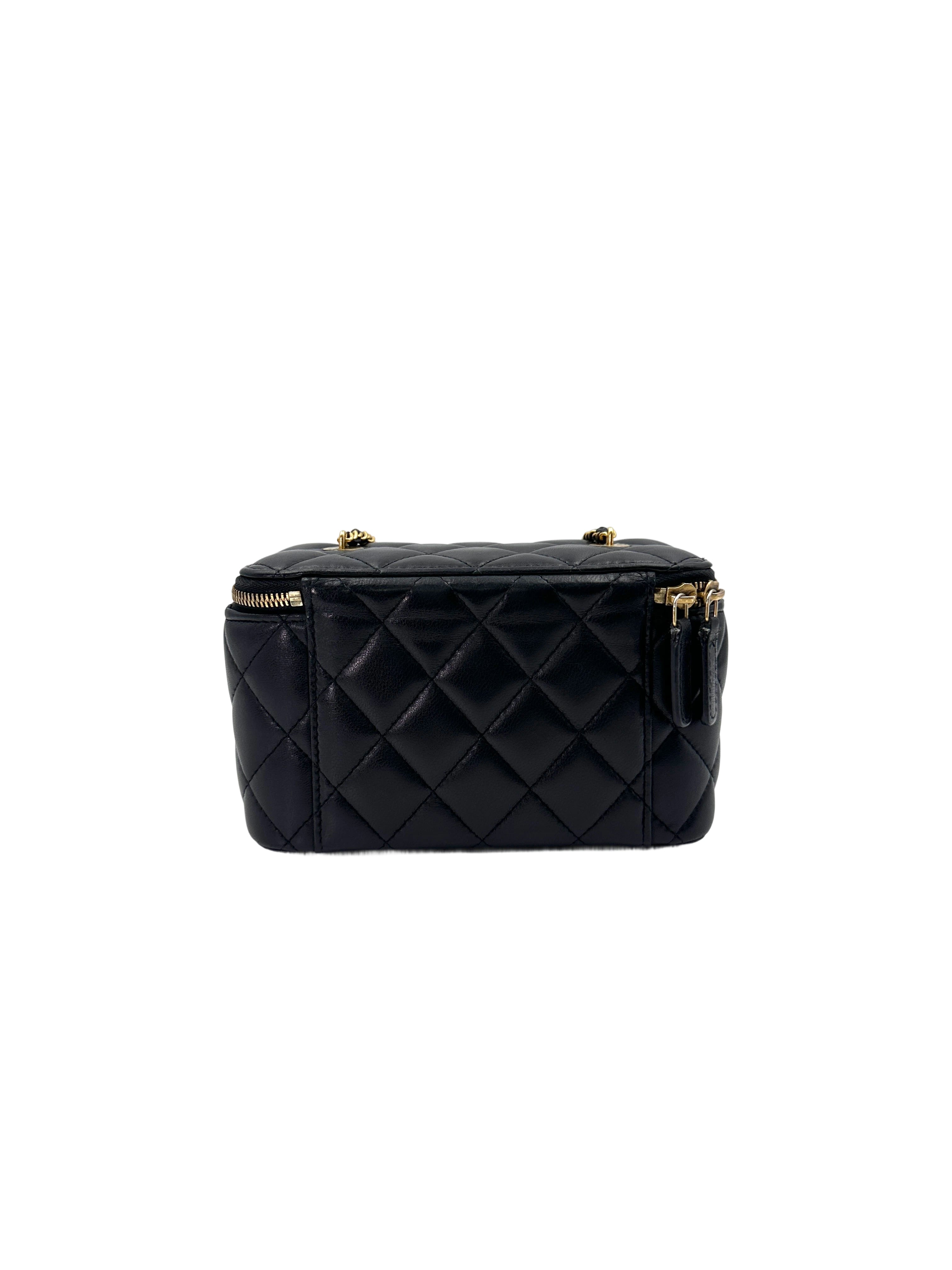 Chanel 22K Black Quilted Lambskin Long Vanity Case With Gold Buckle(PP***X1) IRIS165