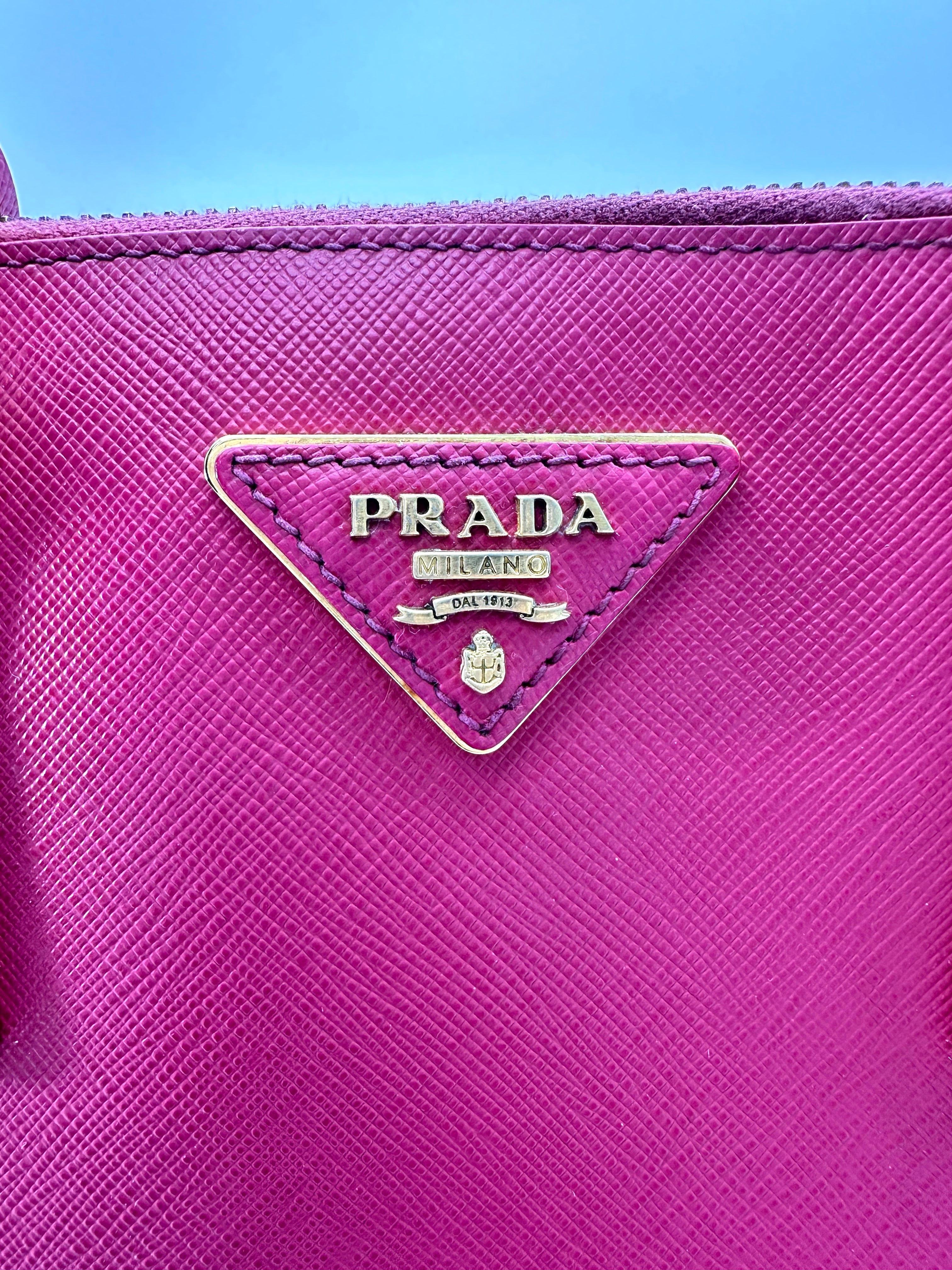 Prada Promenade Pink Saffiano Lux Leather Medium Size Handle Bag PR264