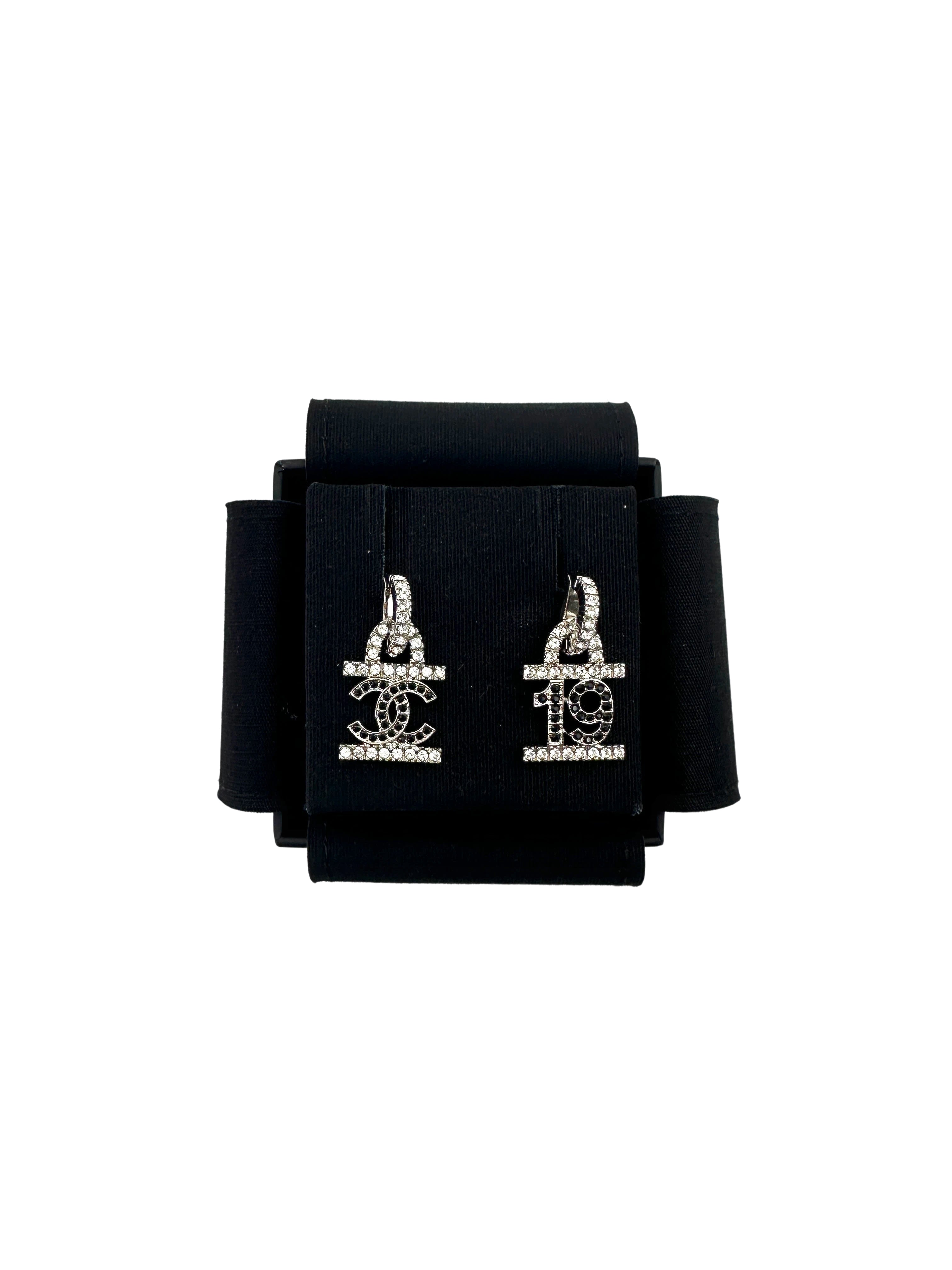 Chanel 22A Crystal CC & "19" Logo Asymmetric Drop Earrings CC1785