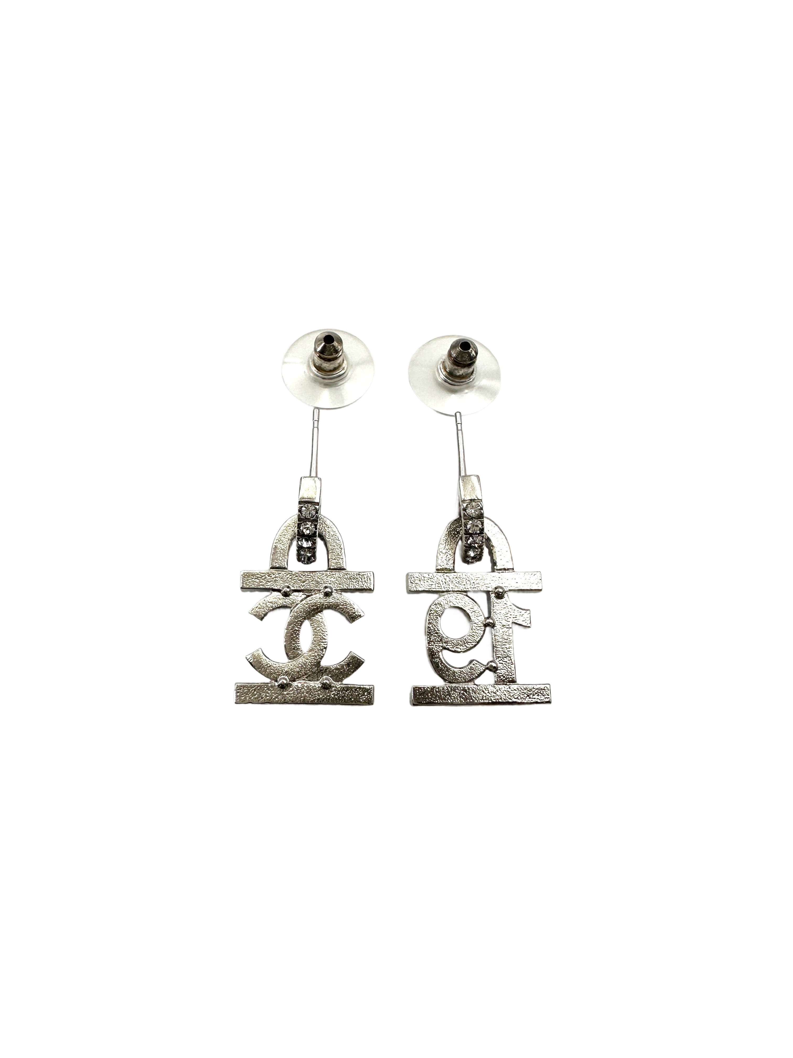 Chanel 22A Crystal CC & "19" Logo Asymmetric Drop Earrings CC1785