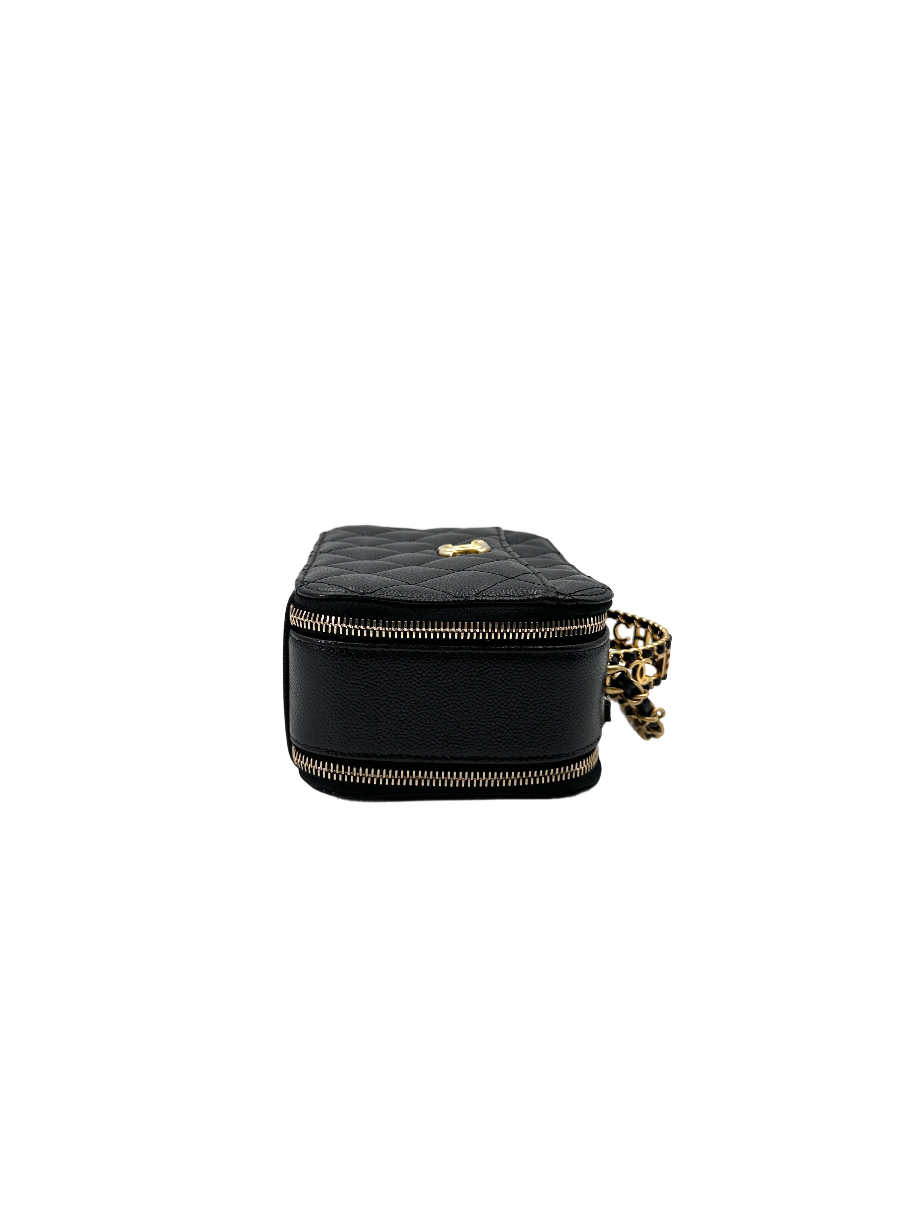 Chanel 22S Black Quilted Leather Vanity Case With Gold Hardware(HT***L2) CC1786