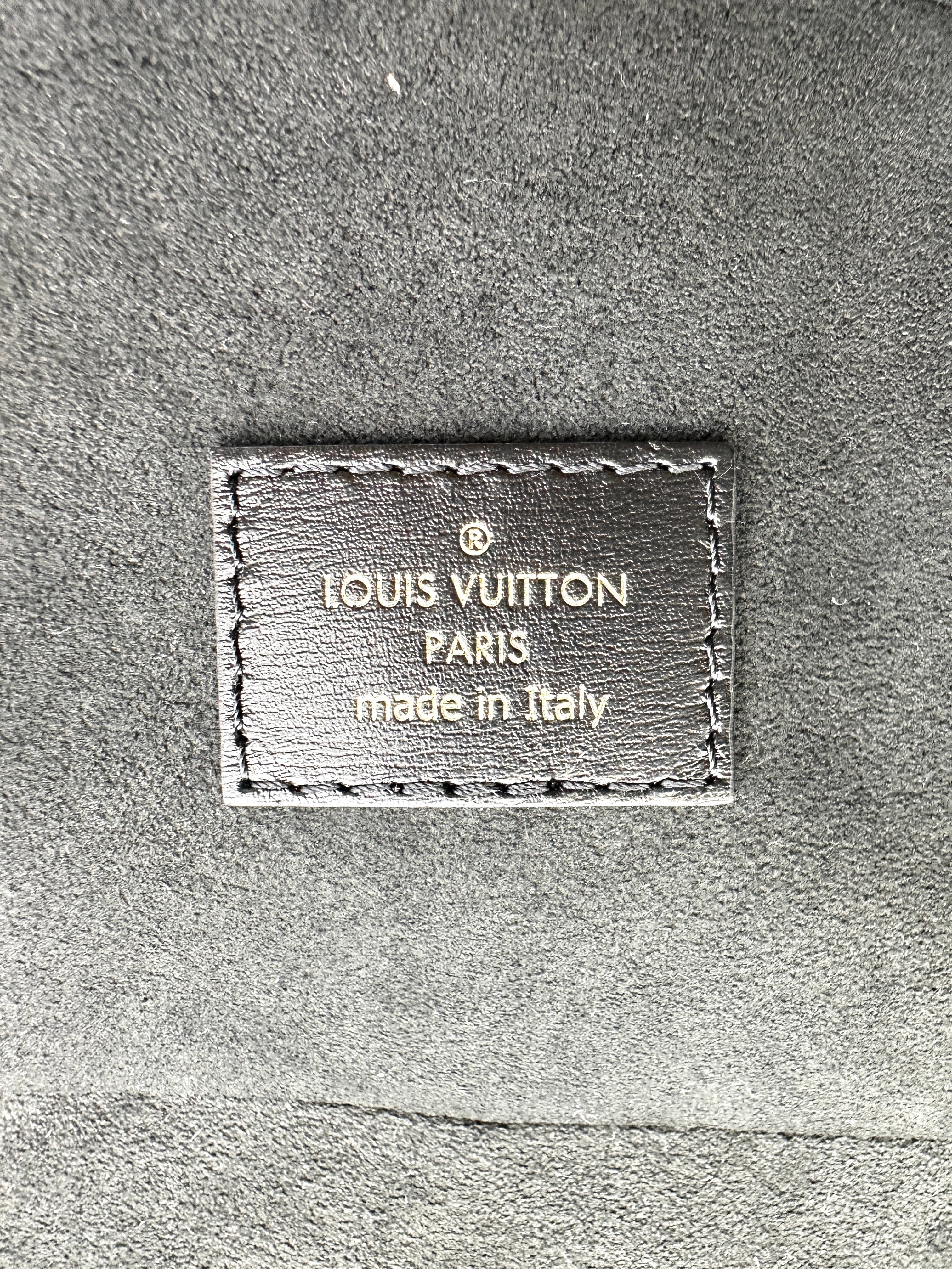 Louis Vuitton Game On Black Monogram Vanity Case LV2437
