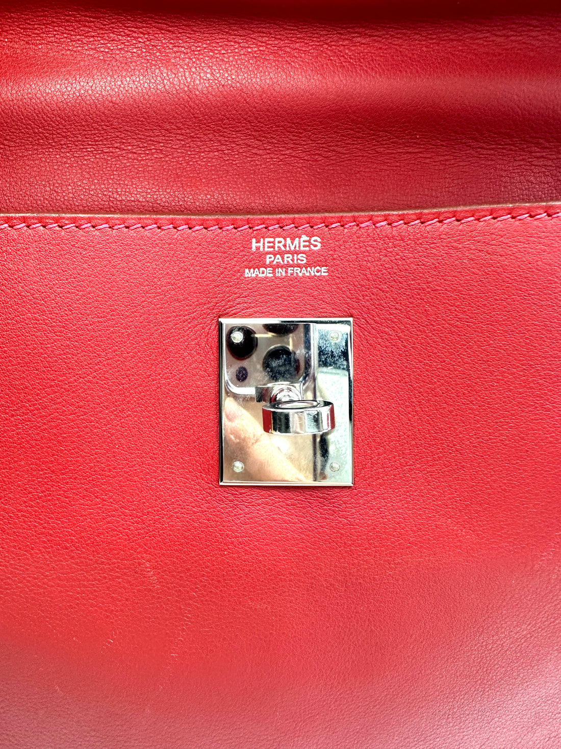 Hermes Kelly 32 Red Leather Handle Bag With Silver Hardware HR97