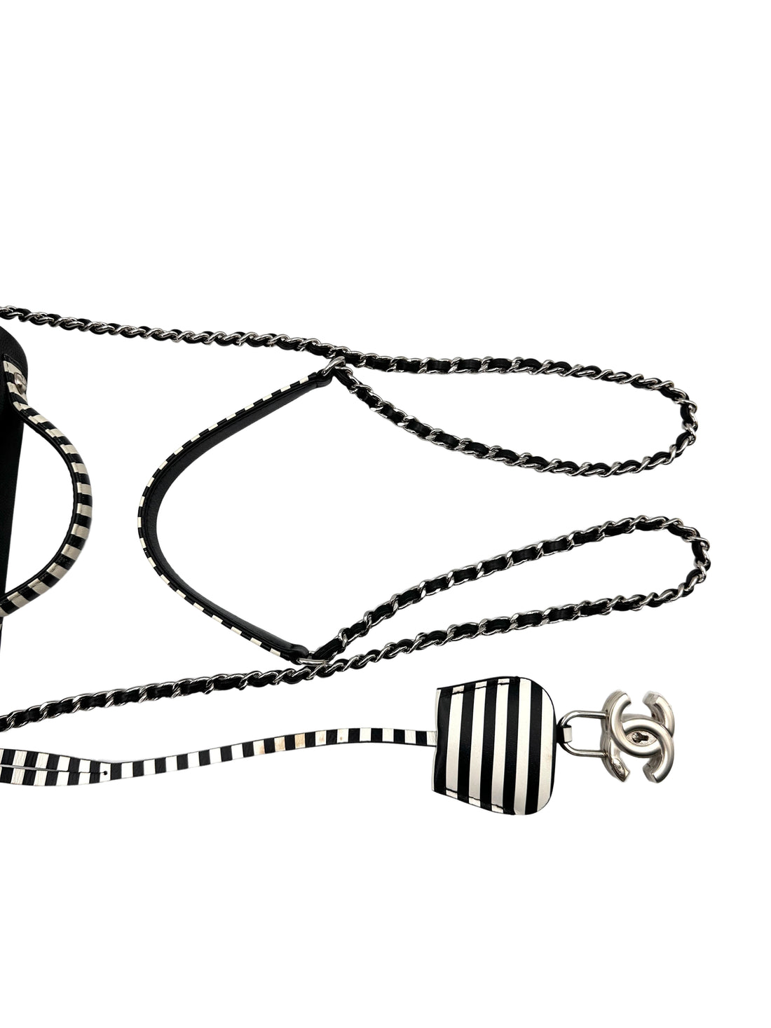 Chanel CC Filigree Black/White Striped Quilted Leather Vanity Case(27***59) CC1793