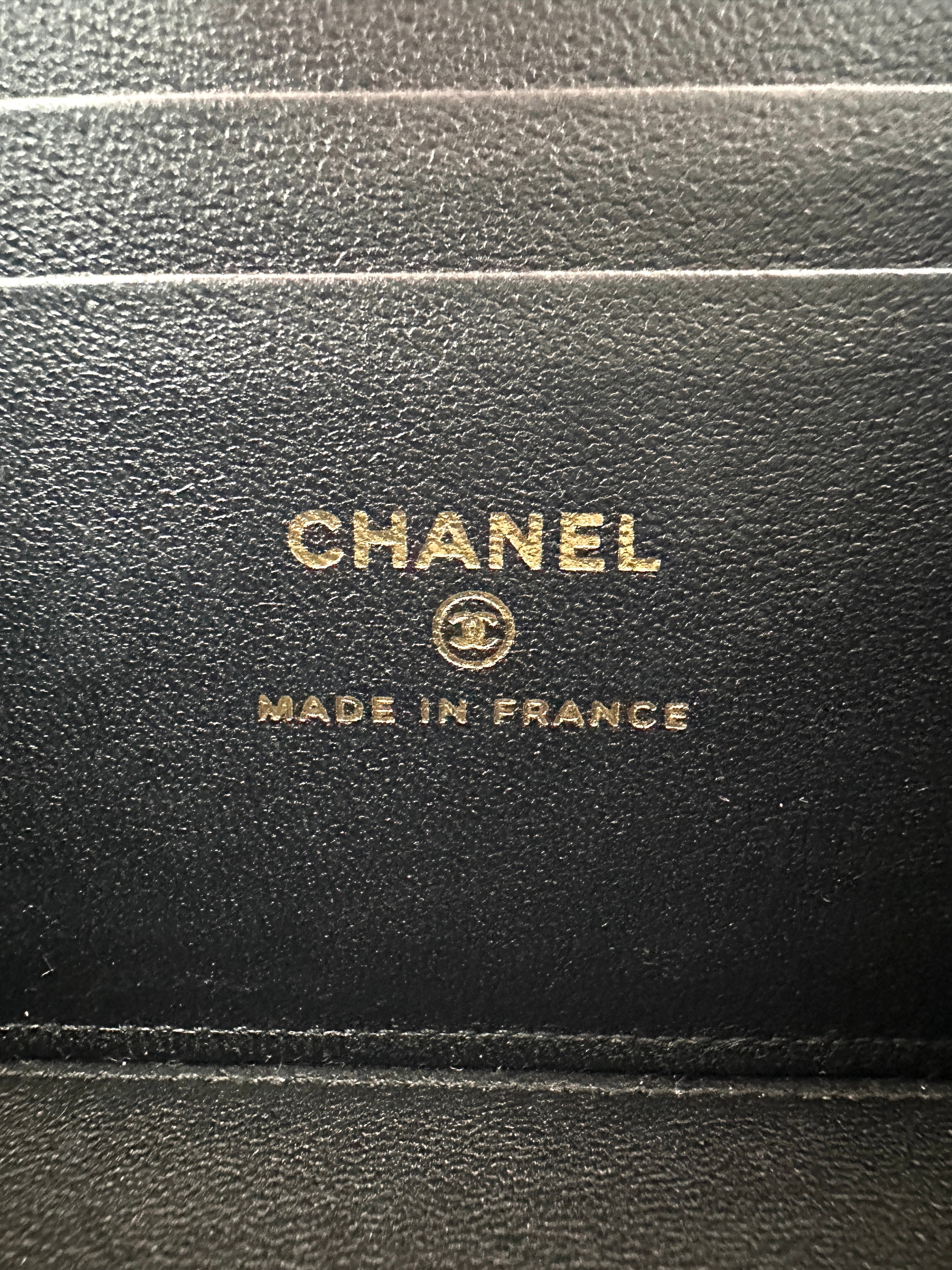 Chanel Casino Black Quilted Lambskin Vanity Case(K8***G7) IRIS169