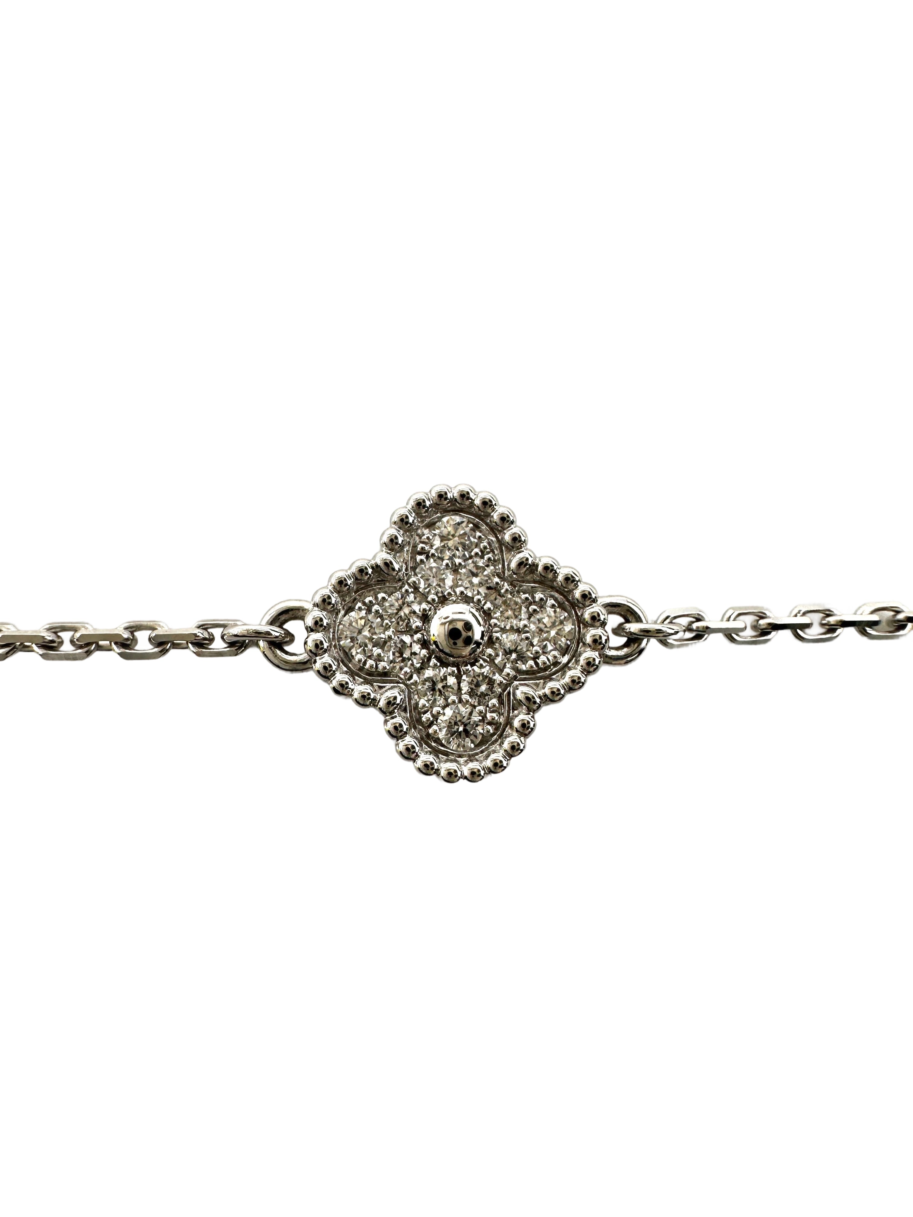 Van Cleef & Arpels White Sweet Alhambra 6 Motifs VC02