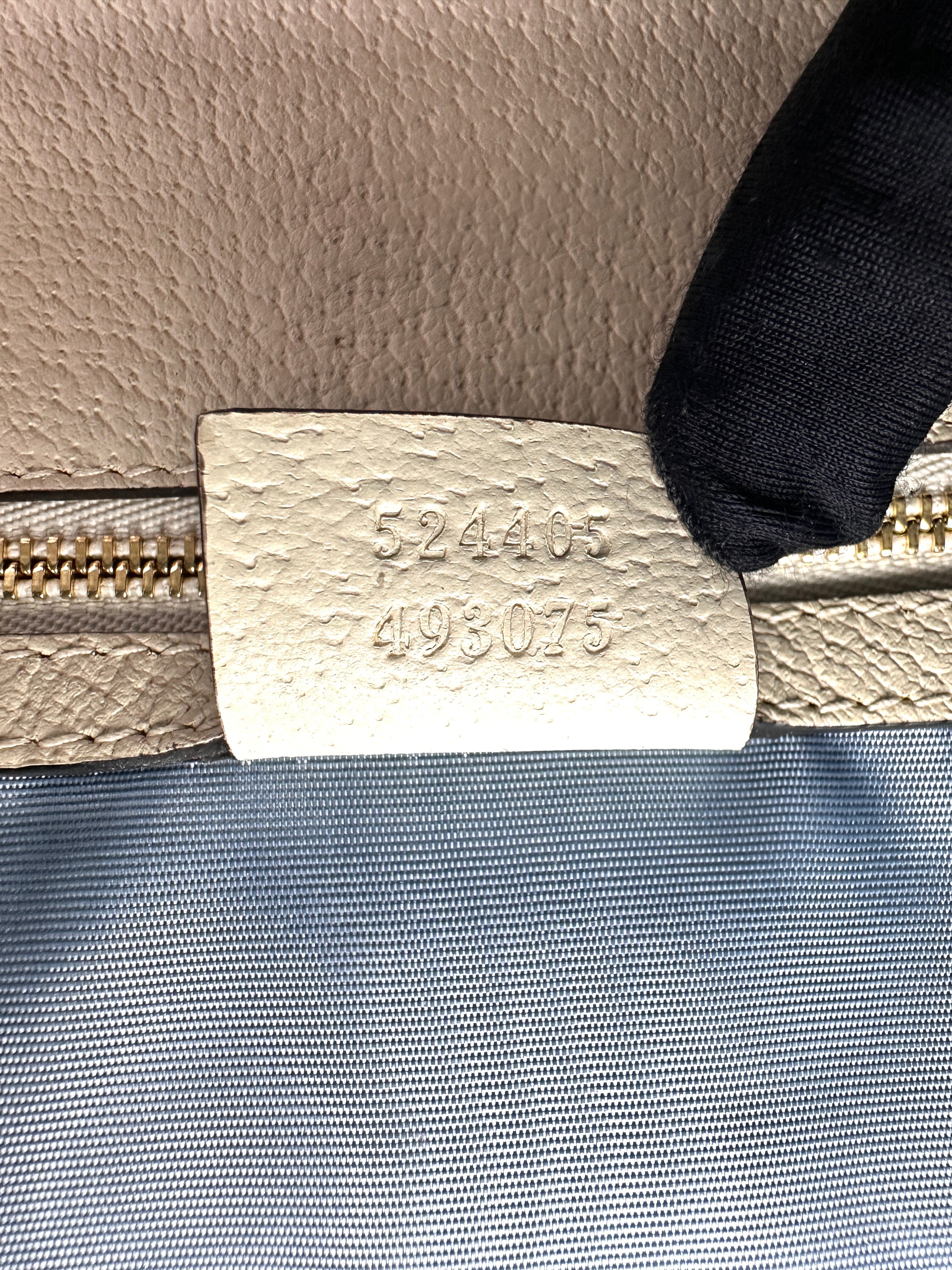 Gucci Sylvie Bee Star White Leather Medium Size Shoulder Bag GG850