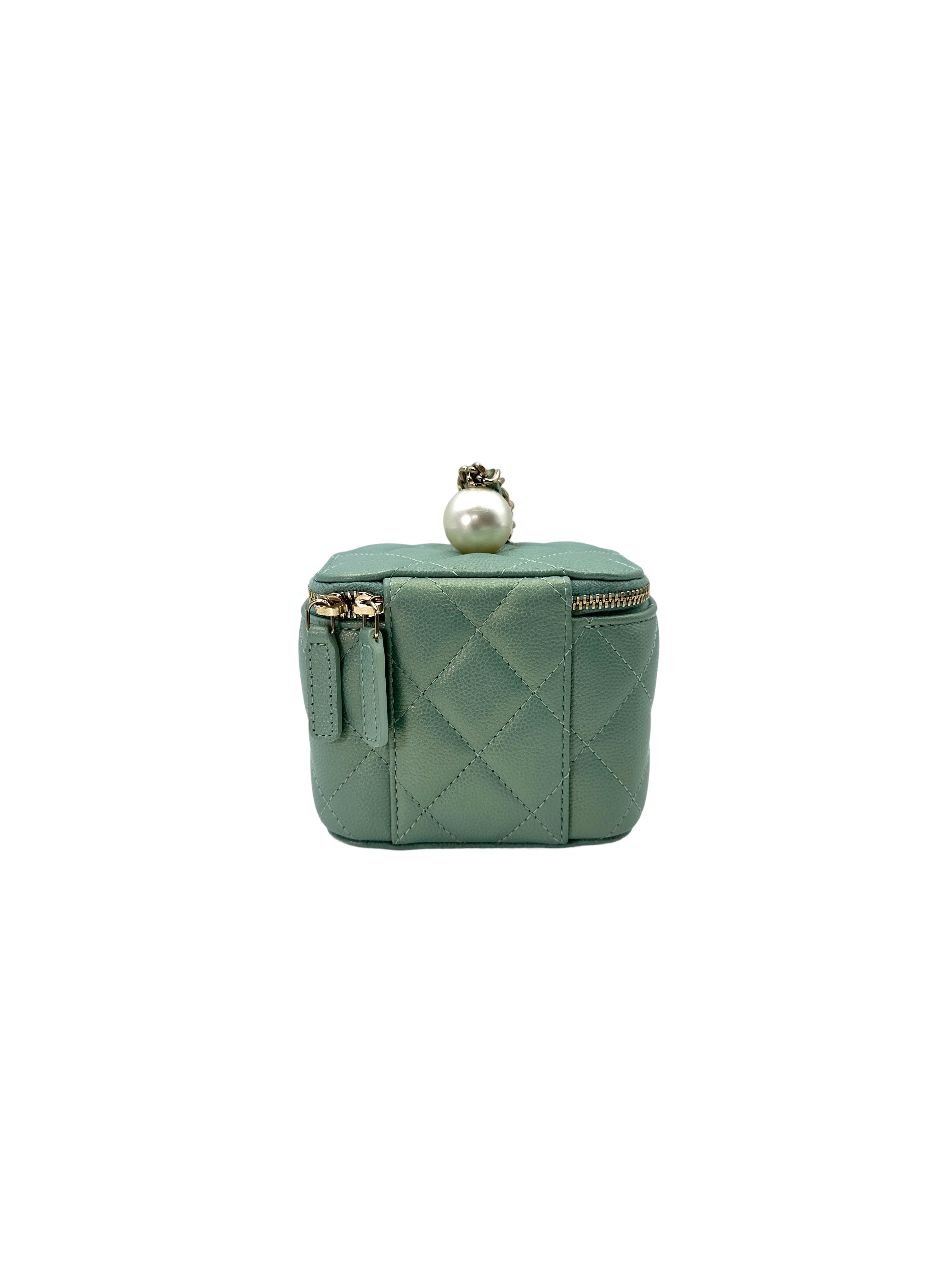 Chanel Iridescent Blue Quilted Mini Pearl On Top Vanity Case(31***17) CC1796