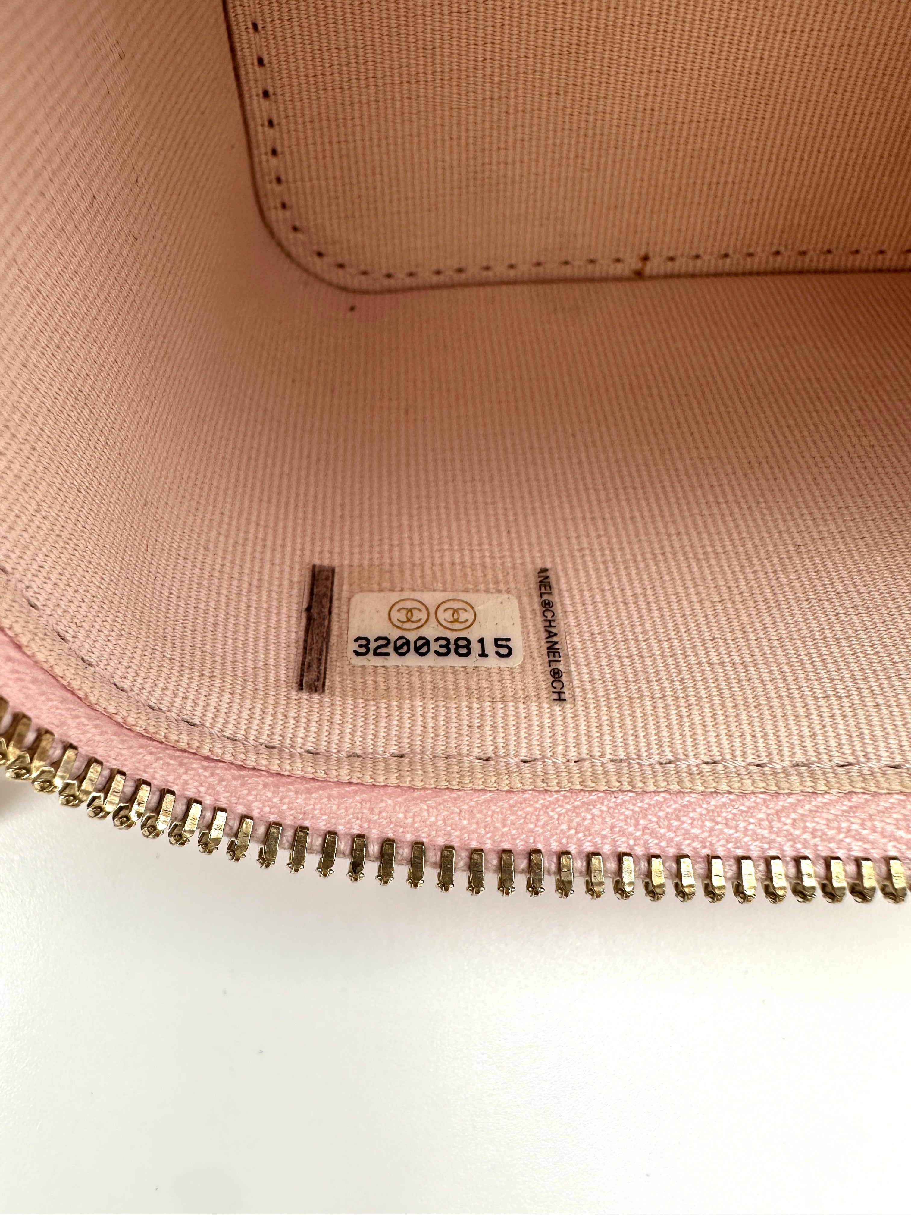 Chanel Pink Quilted Leather Mini Vanity Case(32***15) CC1797