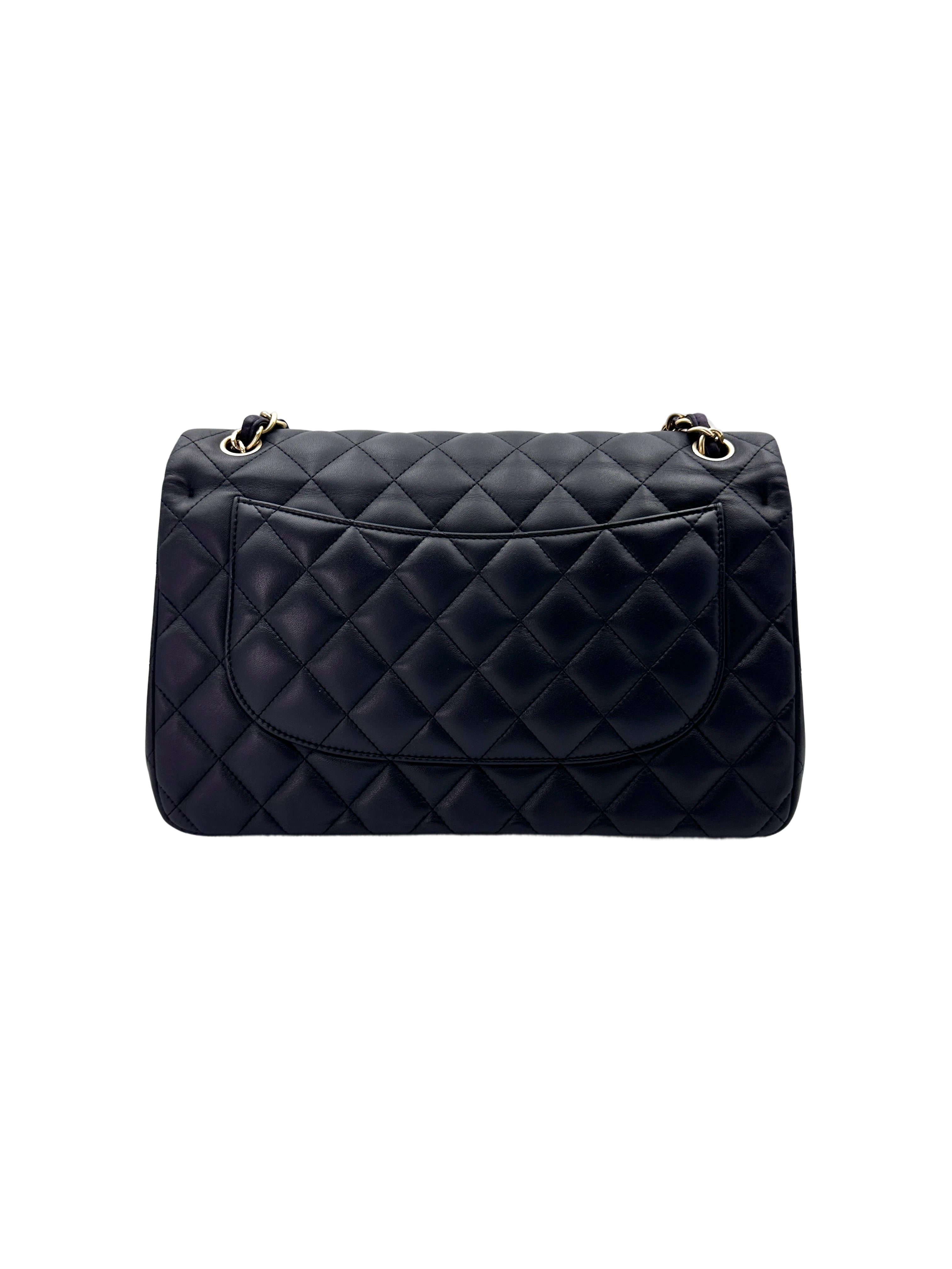Chanel Classic Flap Navy Quilted Lambskin Jumbo Flap Bag(20***92) CC1802