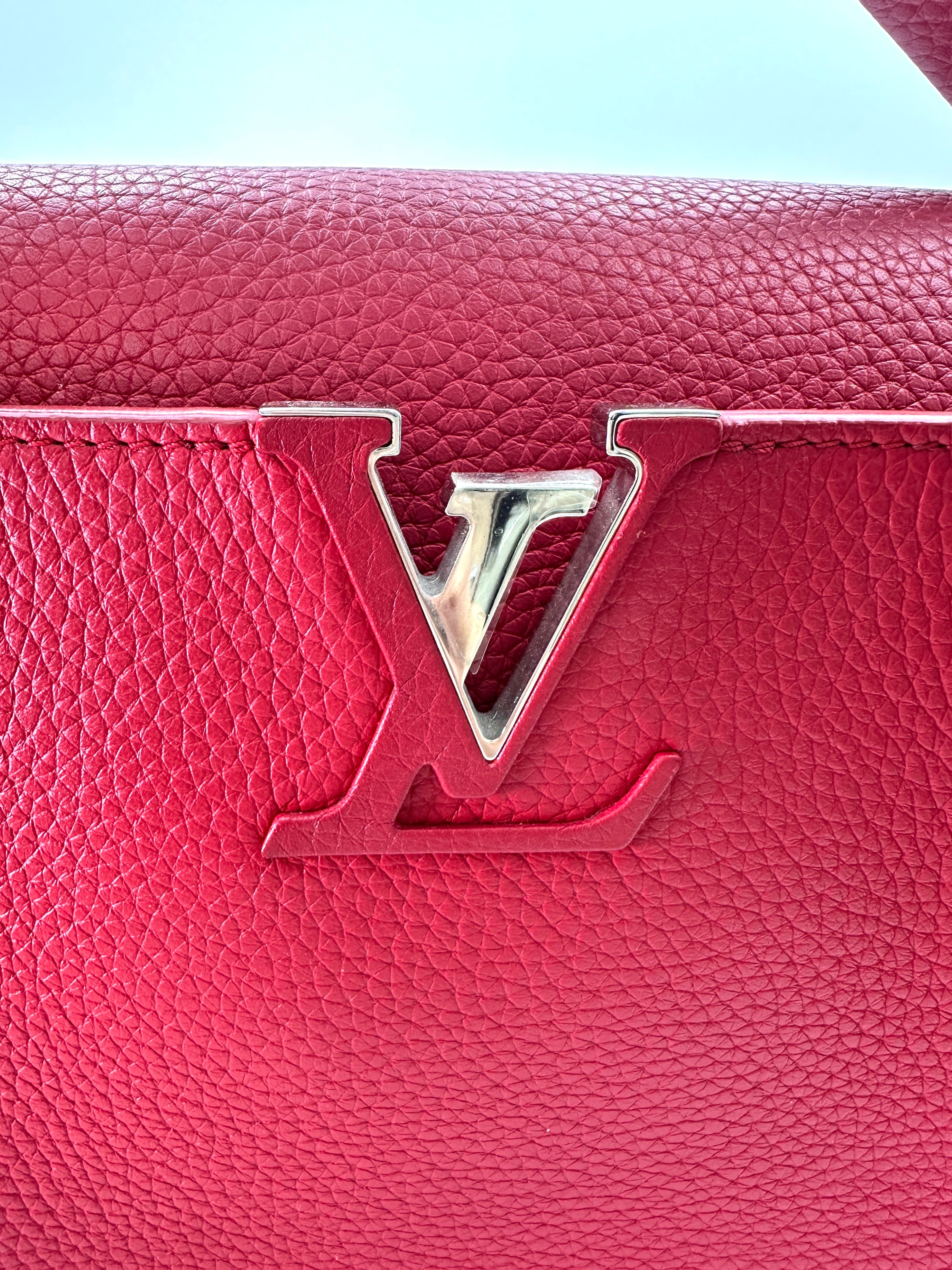 Louis Vuitton Capucines Red Leather Large Size Handle Bag LV2464